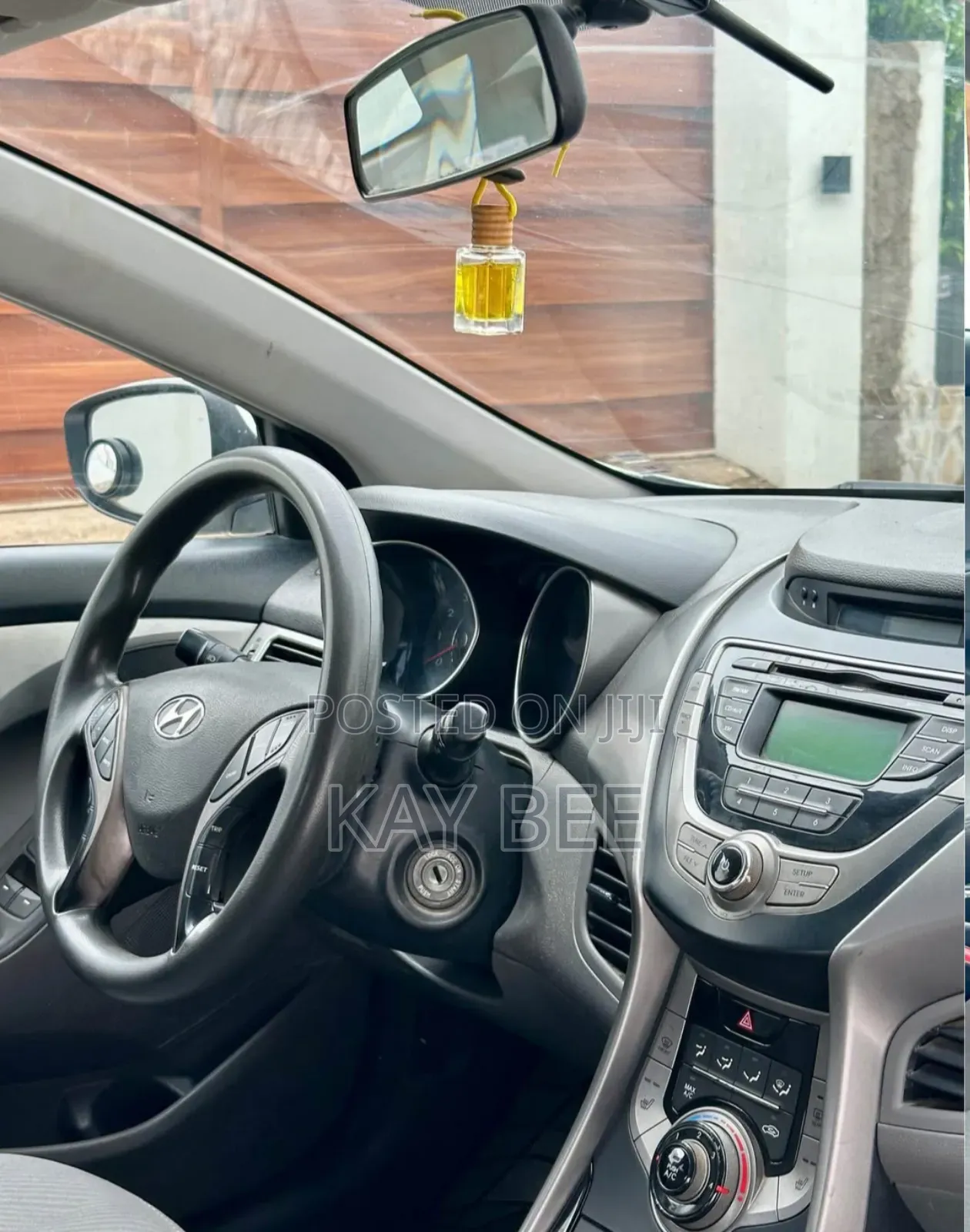 Affordable Hyundai Elantra for Rent