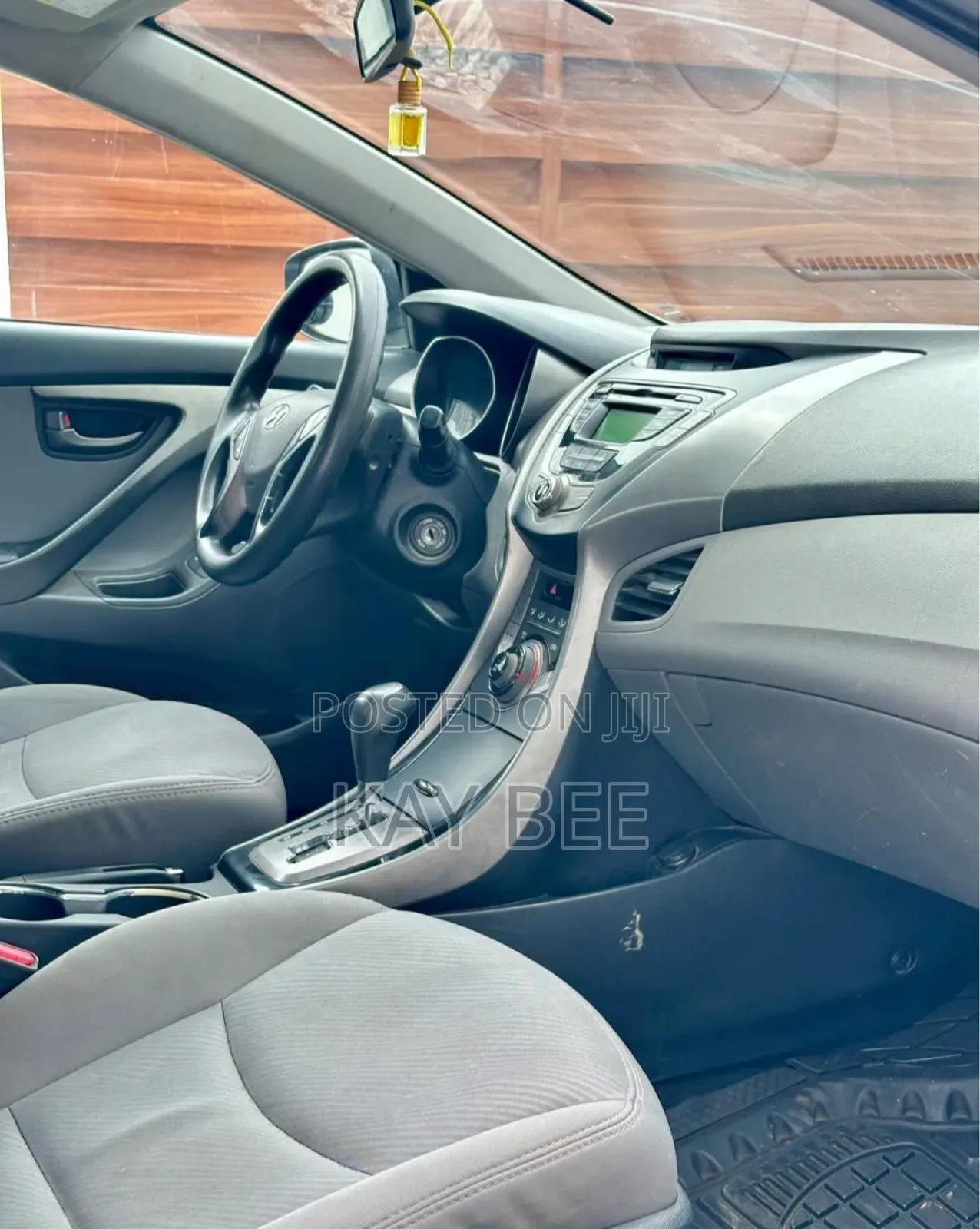 Affordable Hyundai Elantra for Rent