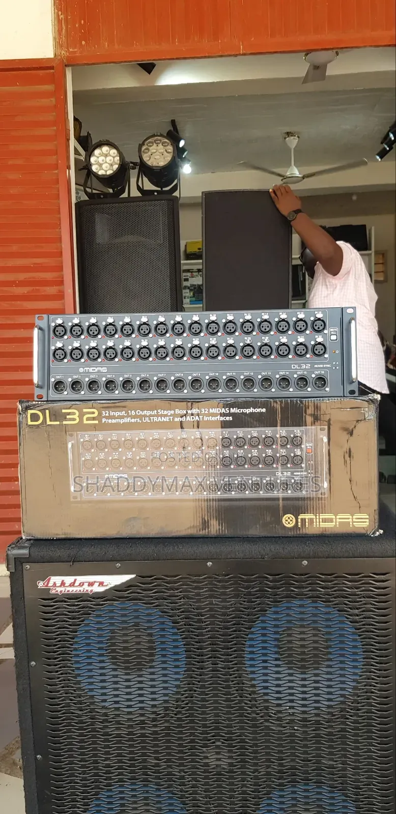 Midas Dl 32 Output Stage Box