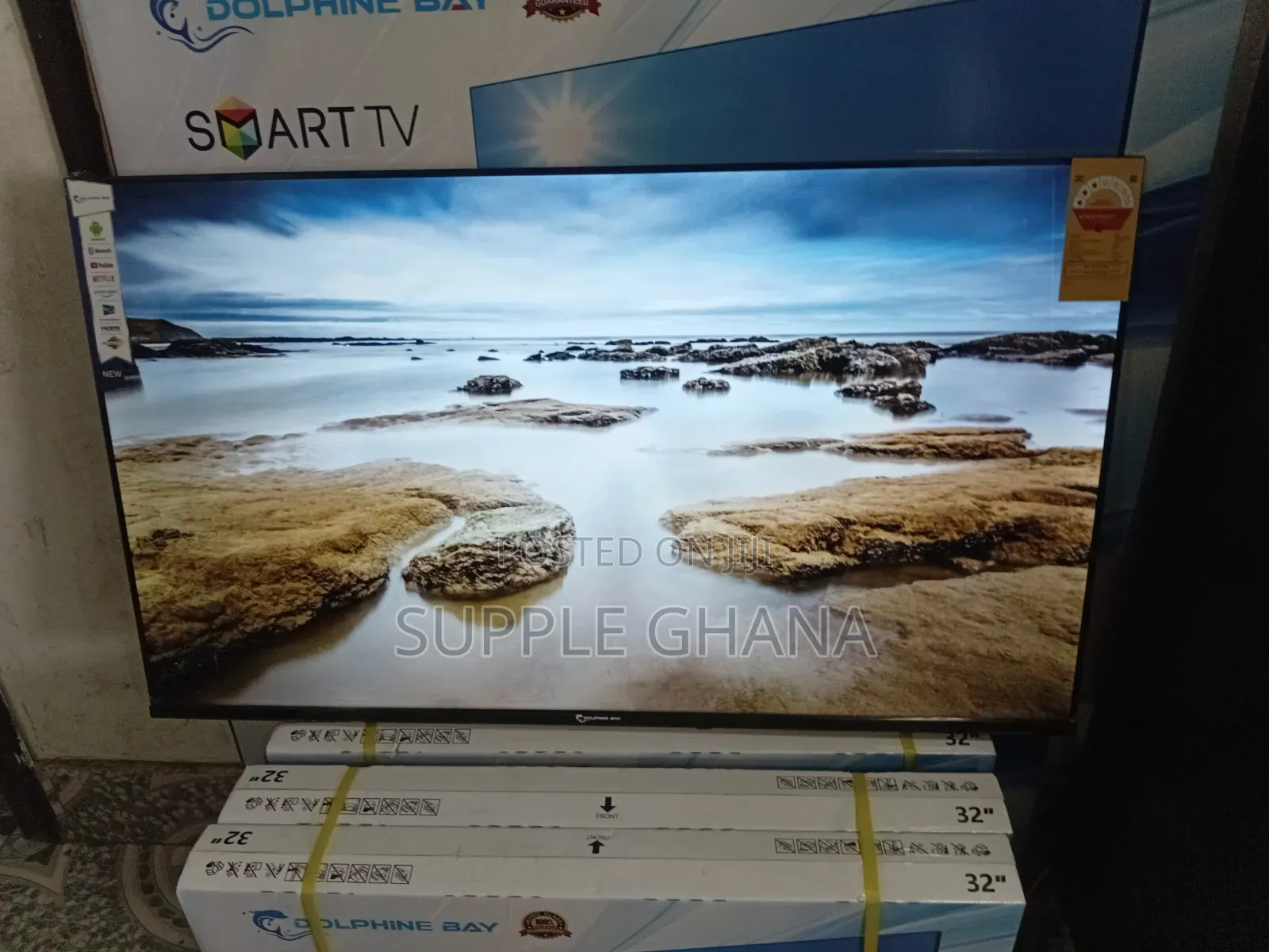 What Happens After the Credits Dolphine Bay 43-Inch Smart Tv ,