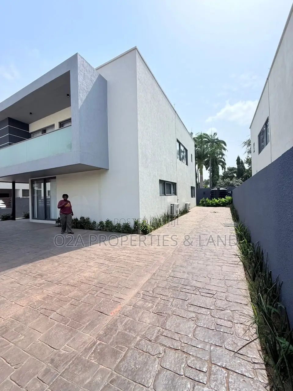 Furnished 4bdrm Townhouse / Terrace in Cantonments, Acquinas for rent