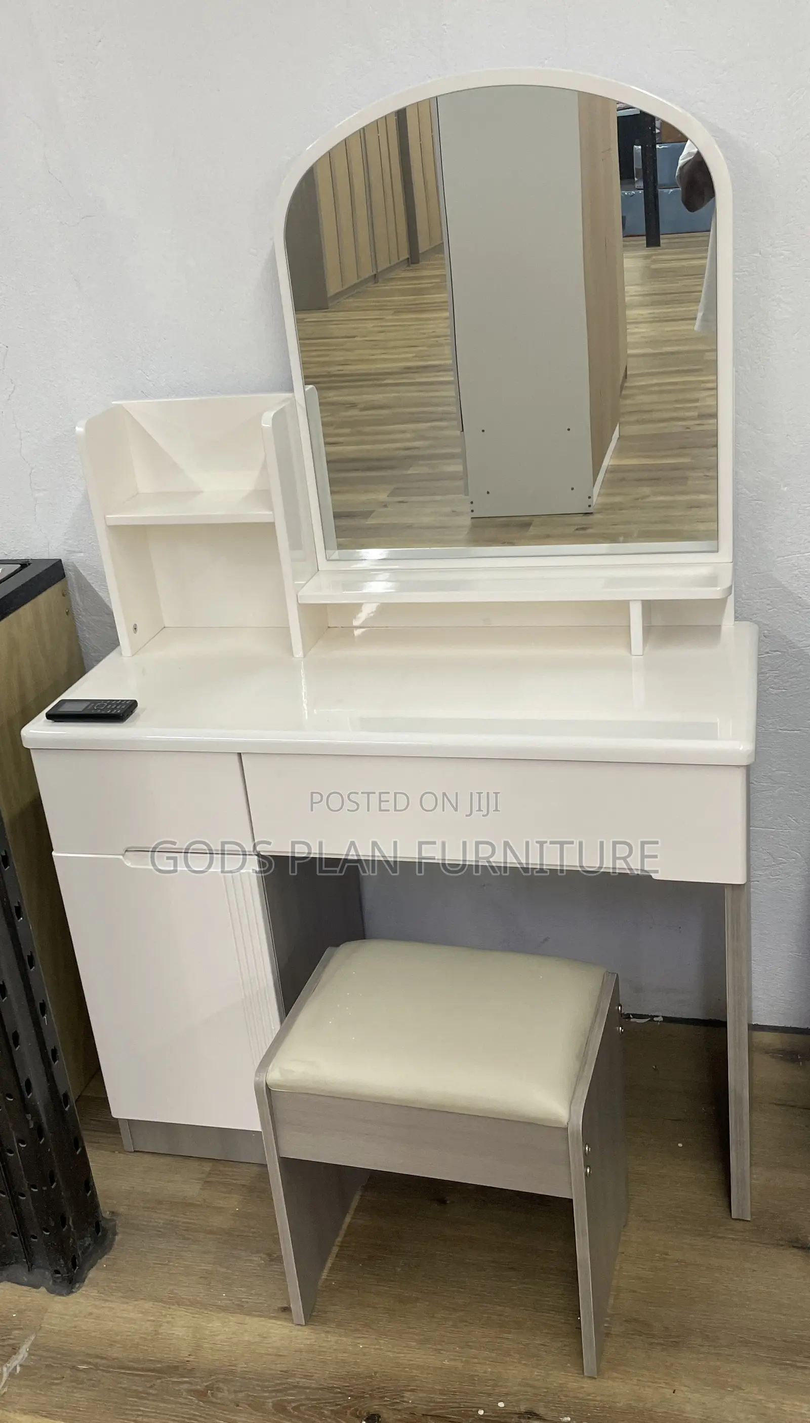 Dressing Mirror