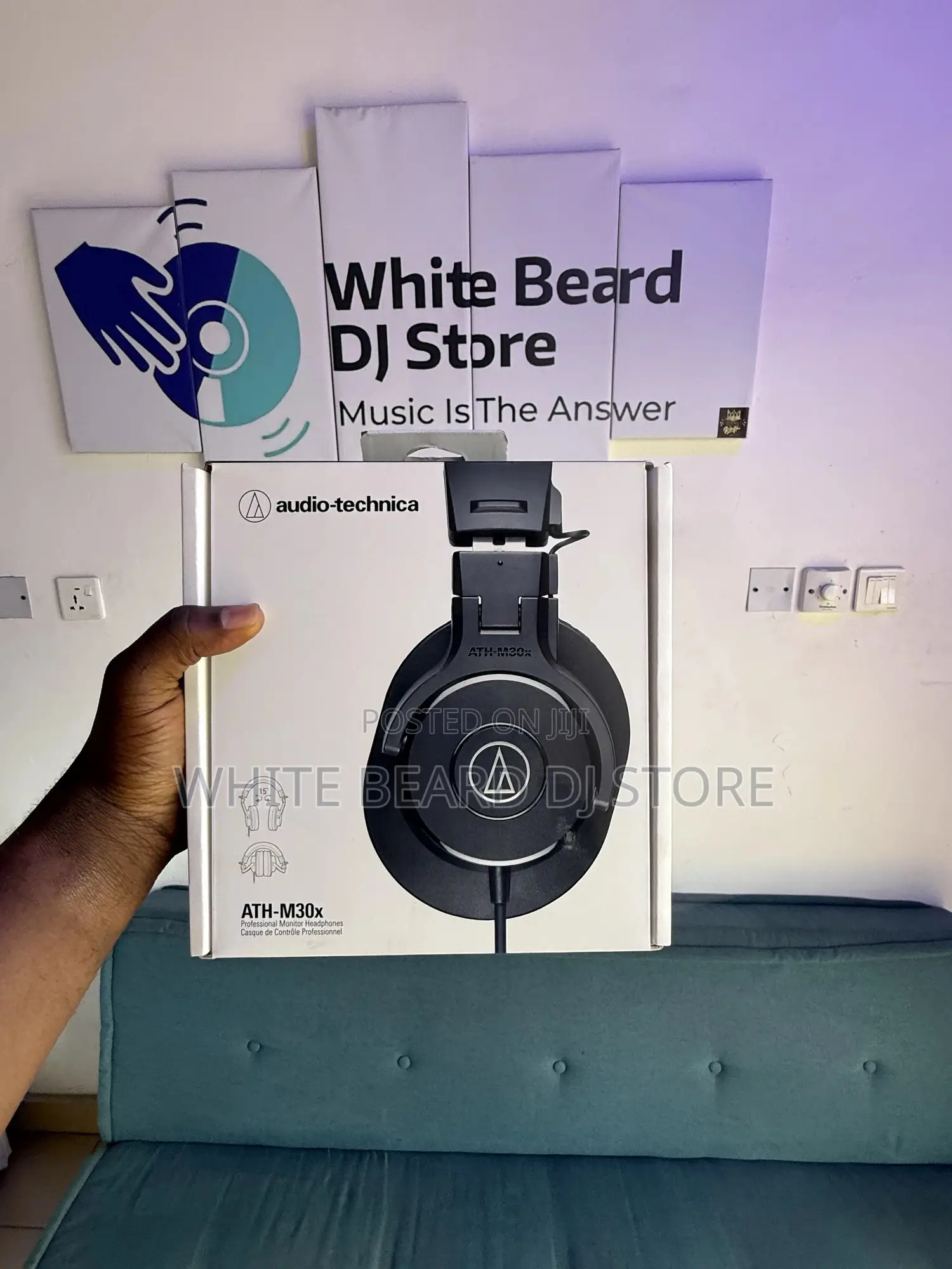 Audio-technica Ath-m30x Closed-back Monitor Headphones (Black)