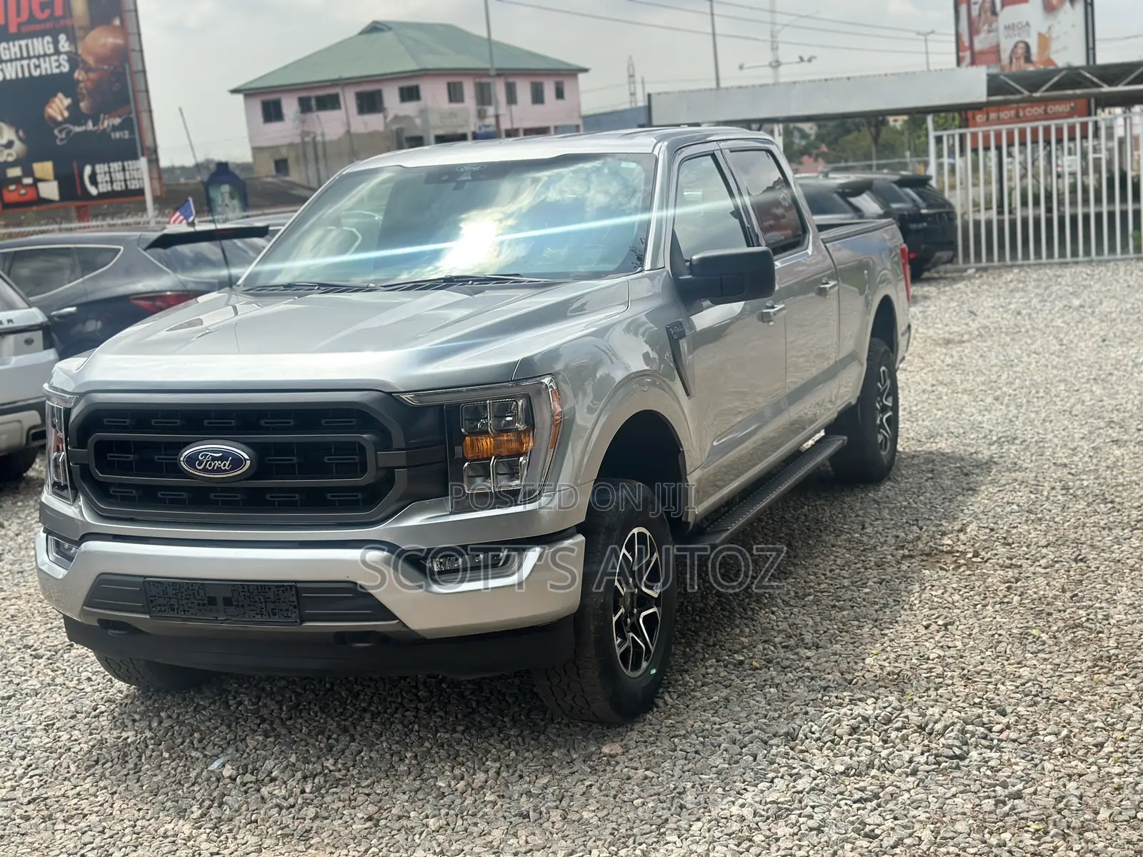 Ford F-150 2022 Silver