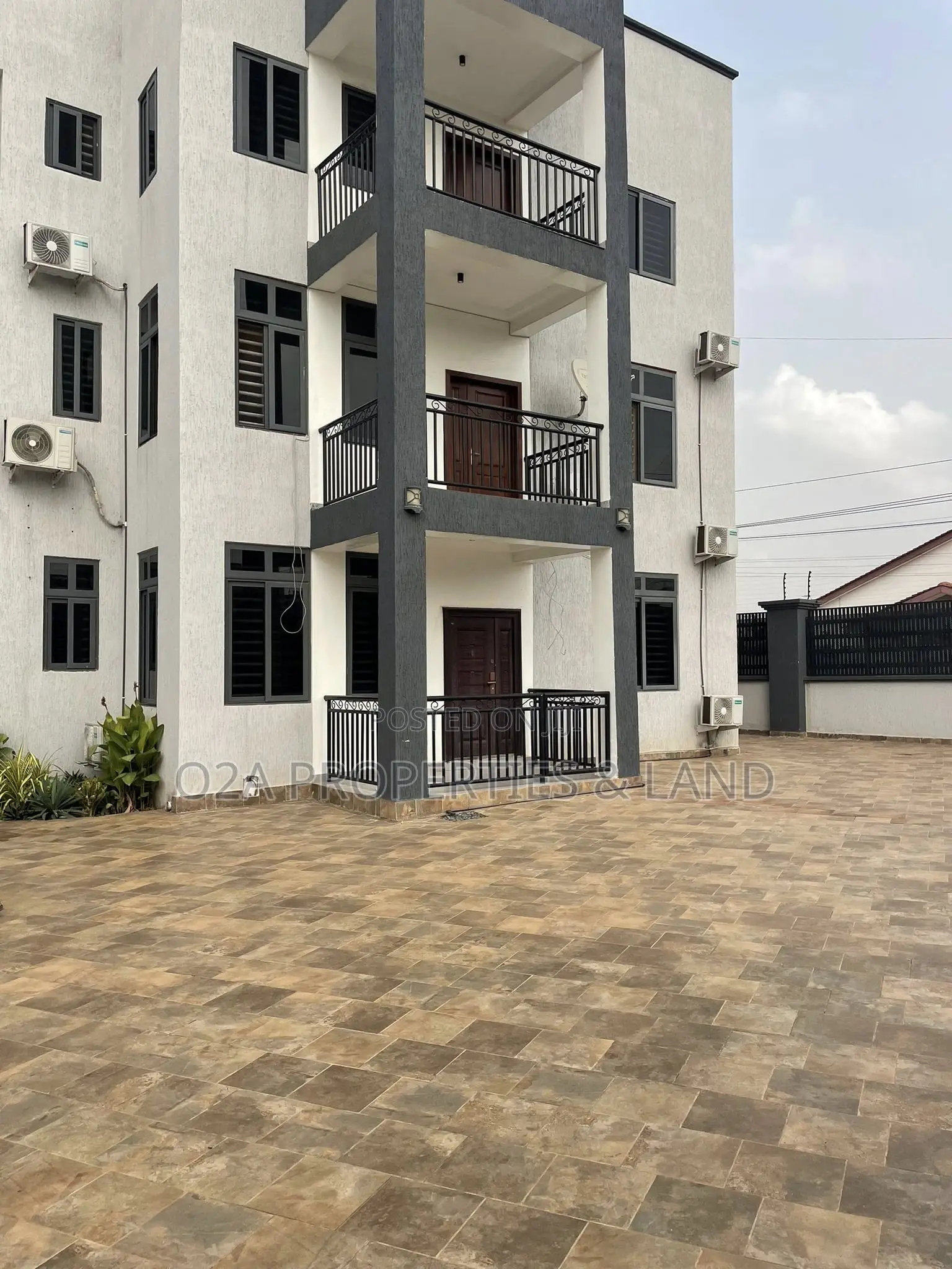 2bdrm Apartment in Botwe, Lake Side Estate for rent