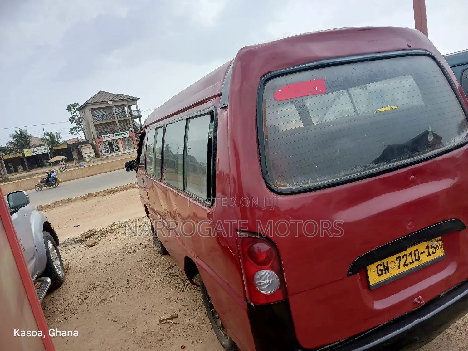 Hyundai H-100 2004 Red