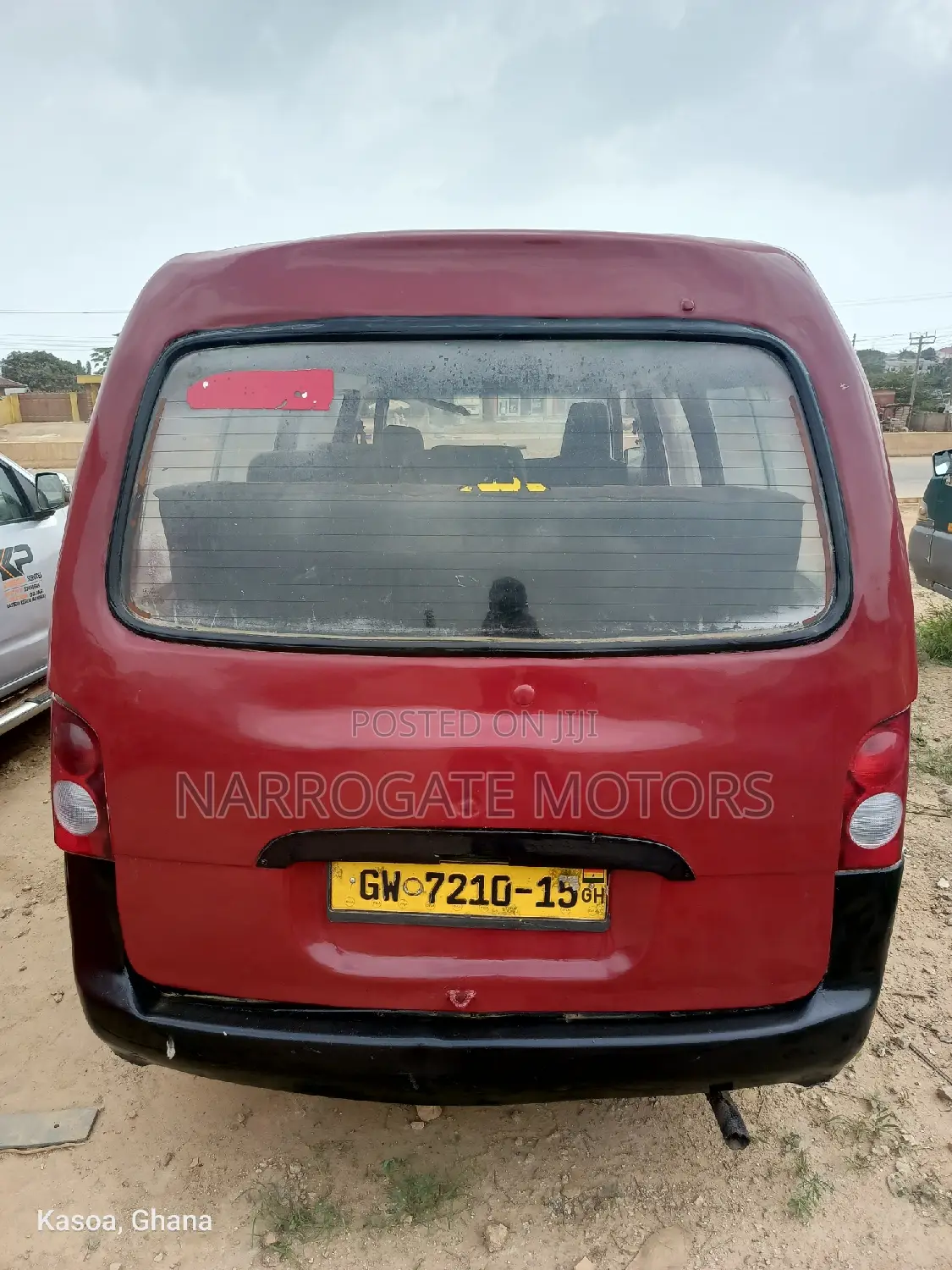 Hyundai H-100 2004 Red