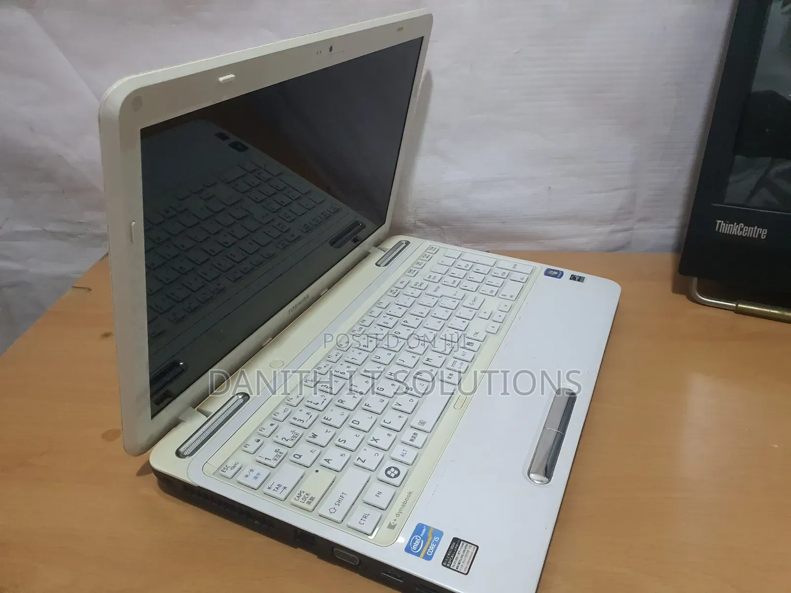 Laptop Toshiba Dynabook t552 8GB Intel Core i5 HDD 750GB