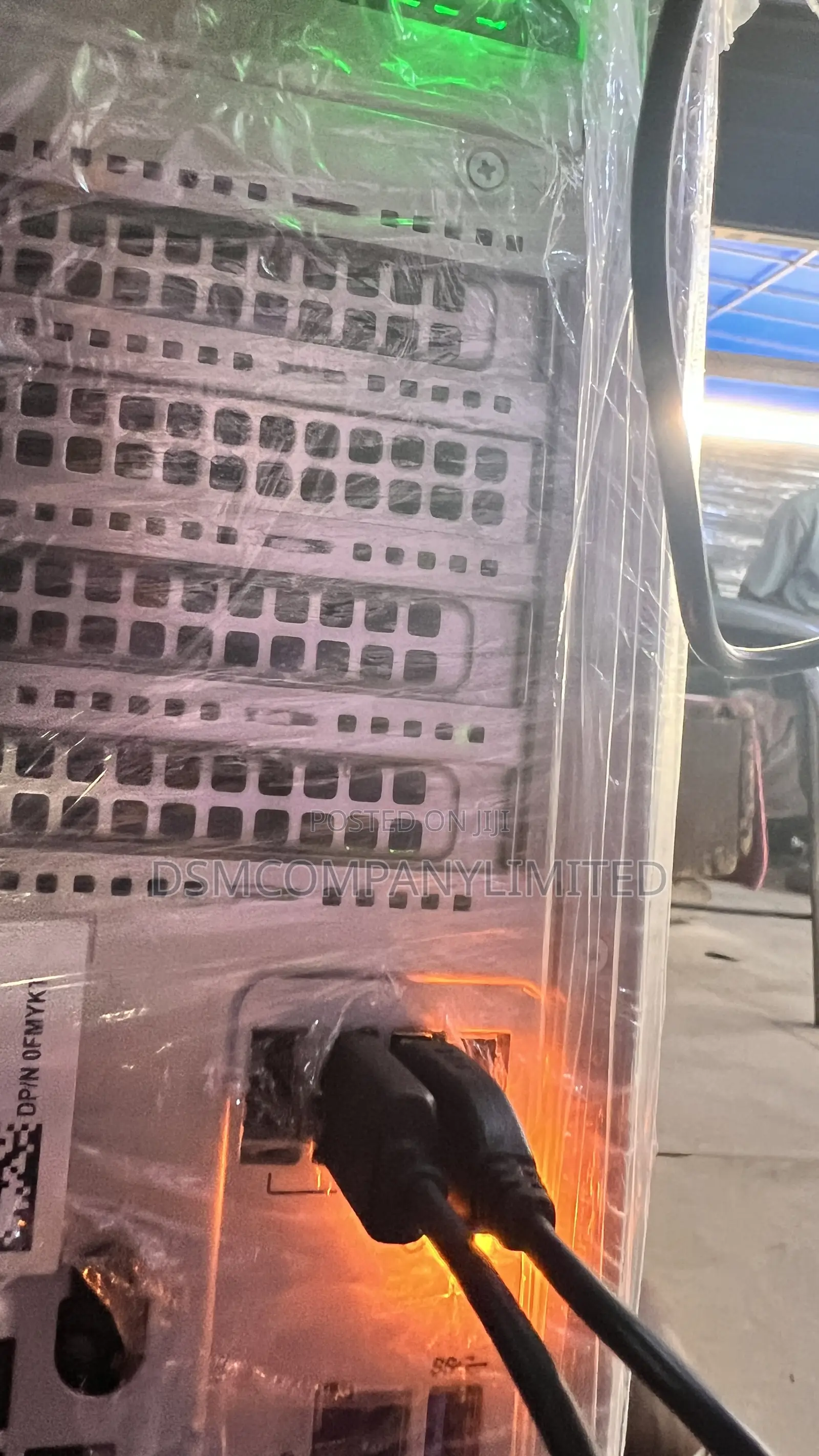 Server Dell PowerEdge T330 64GB Intel Xeon HDD+SSD 1T