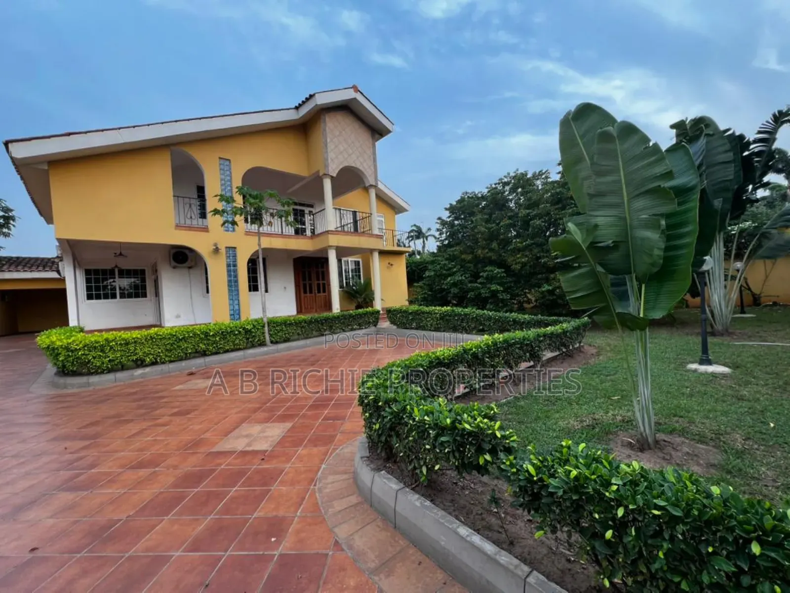4bdrm House in Ab Richie Properties, West Legon for rent