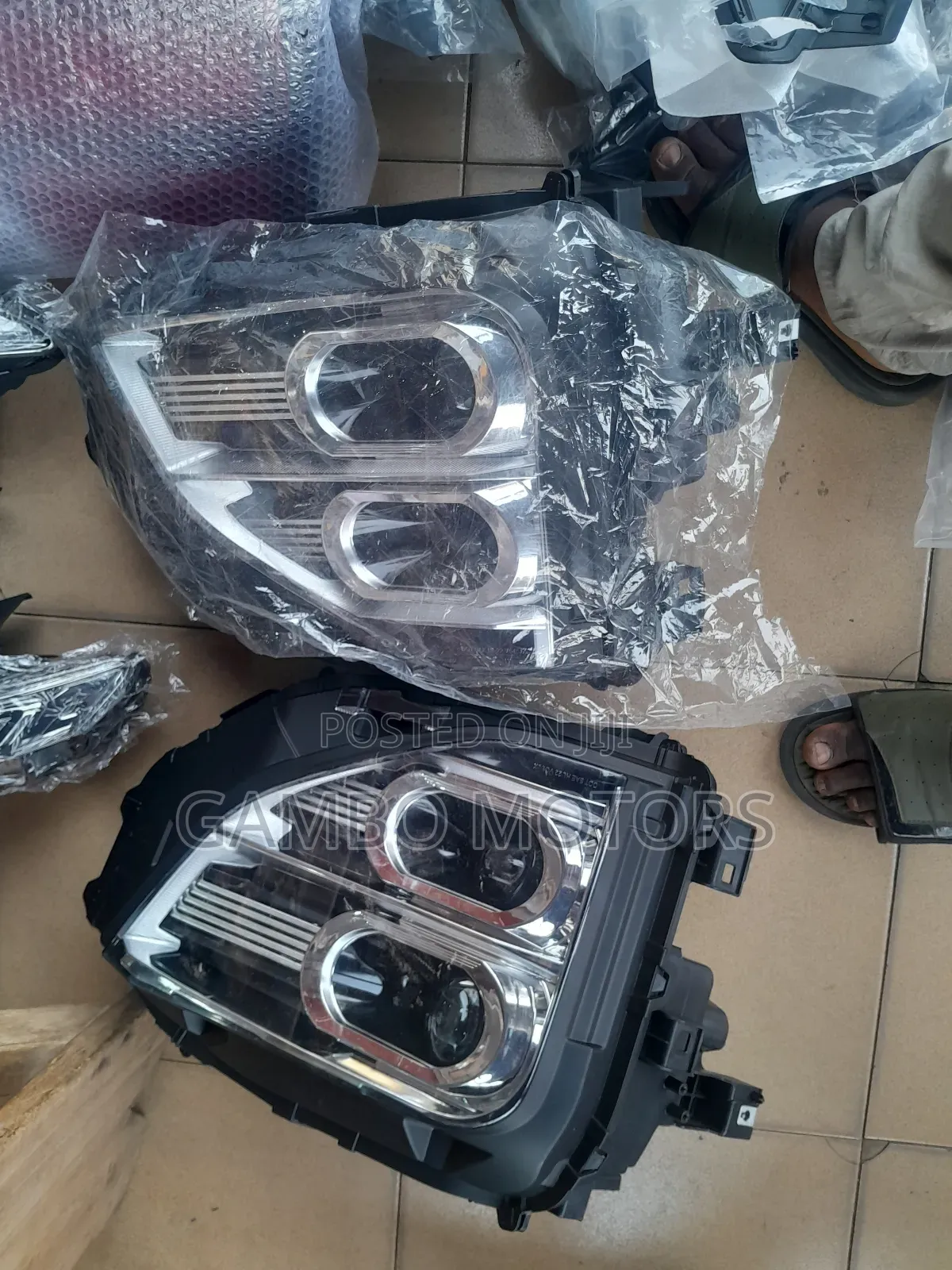 Mitsubishi Eclipse Cross 2022 Headlight Pair