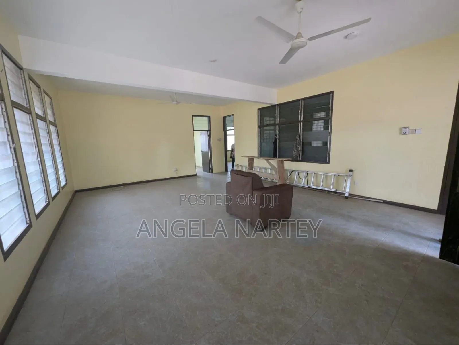 6bdrm House in North Legon for sale