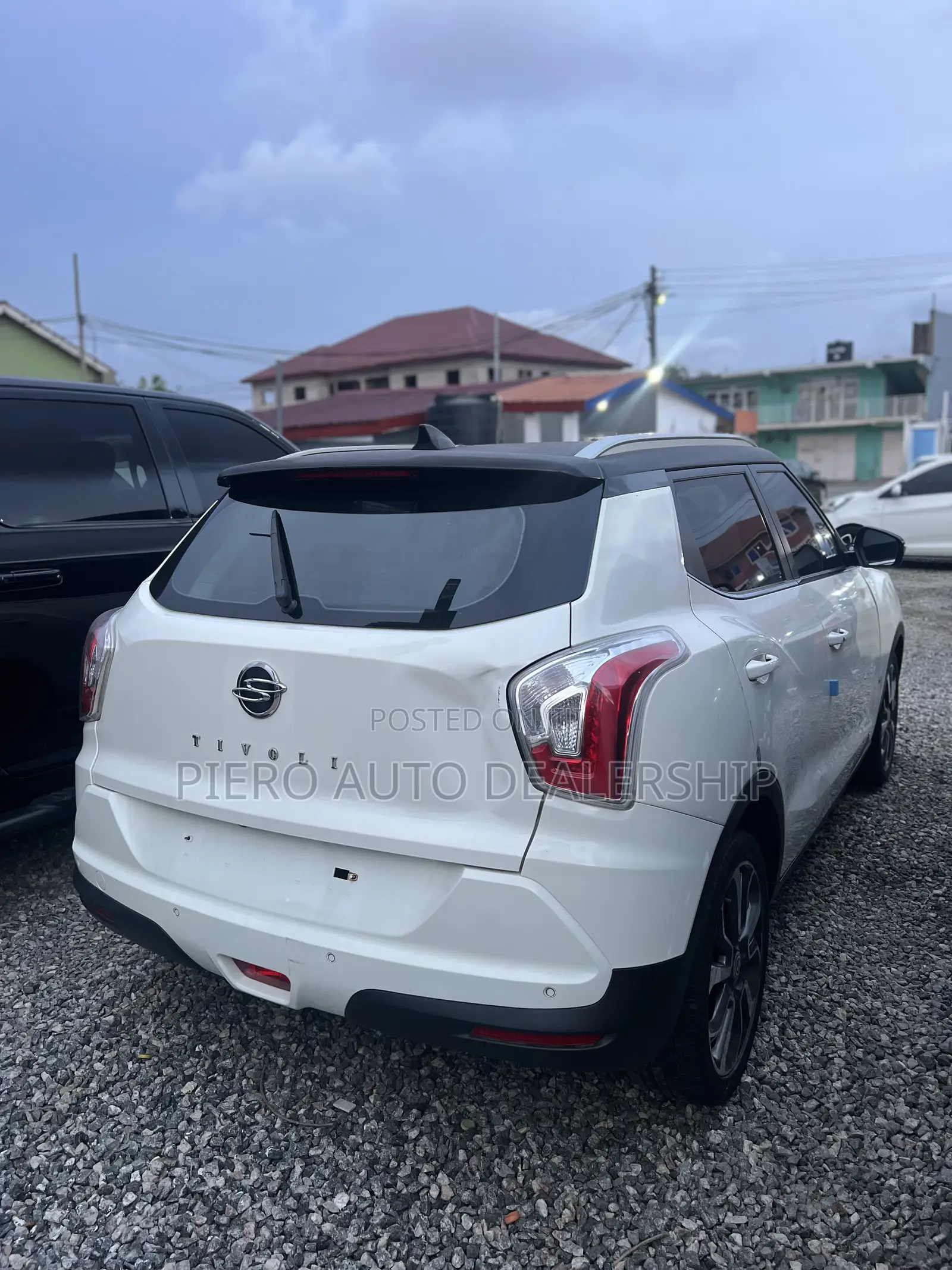 SsangYong Kyron 2017 White