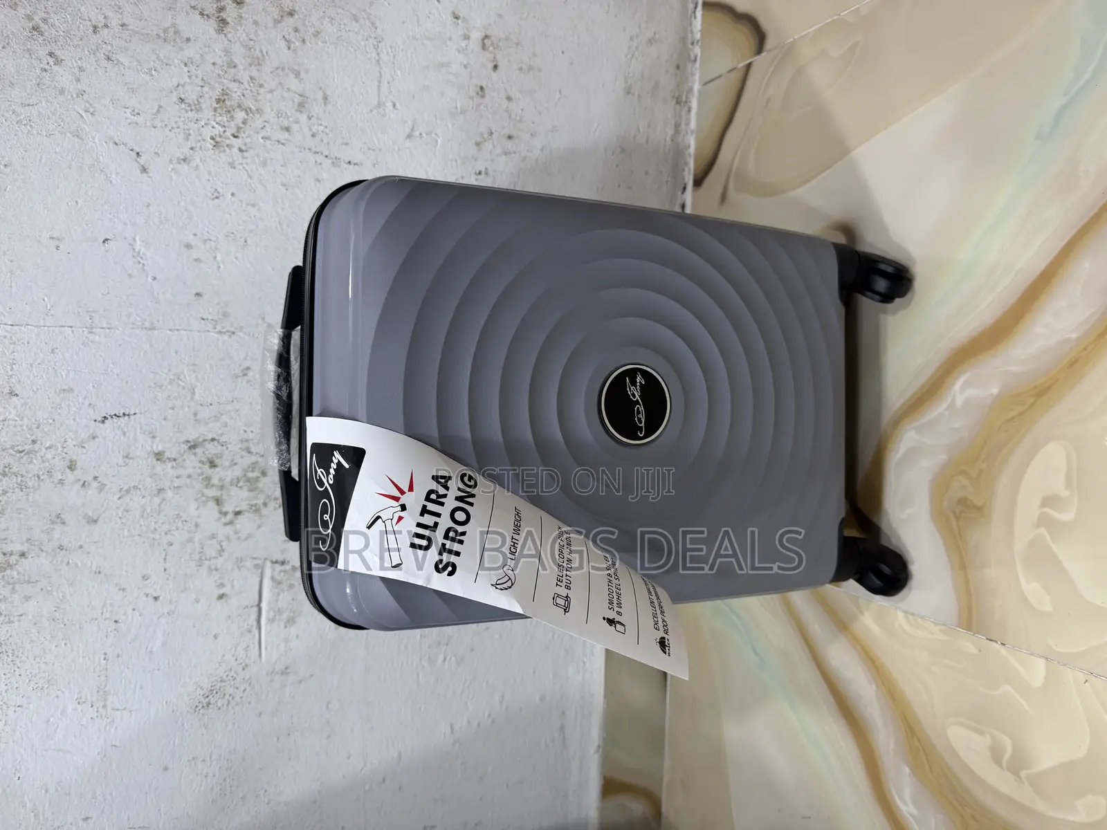 Quality Ultra Strong Small Size Unbreakable Traveling Bag.