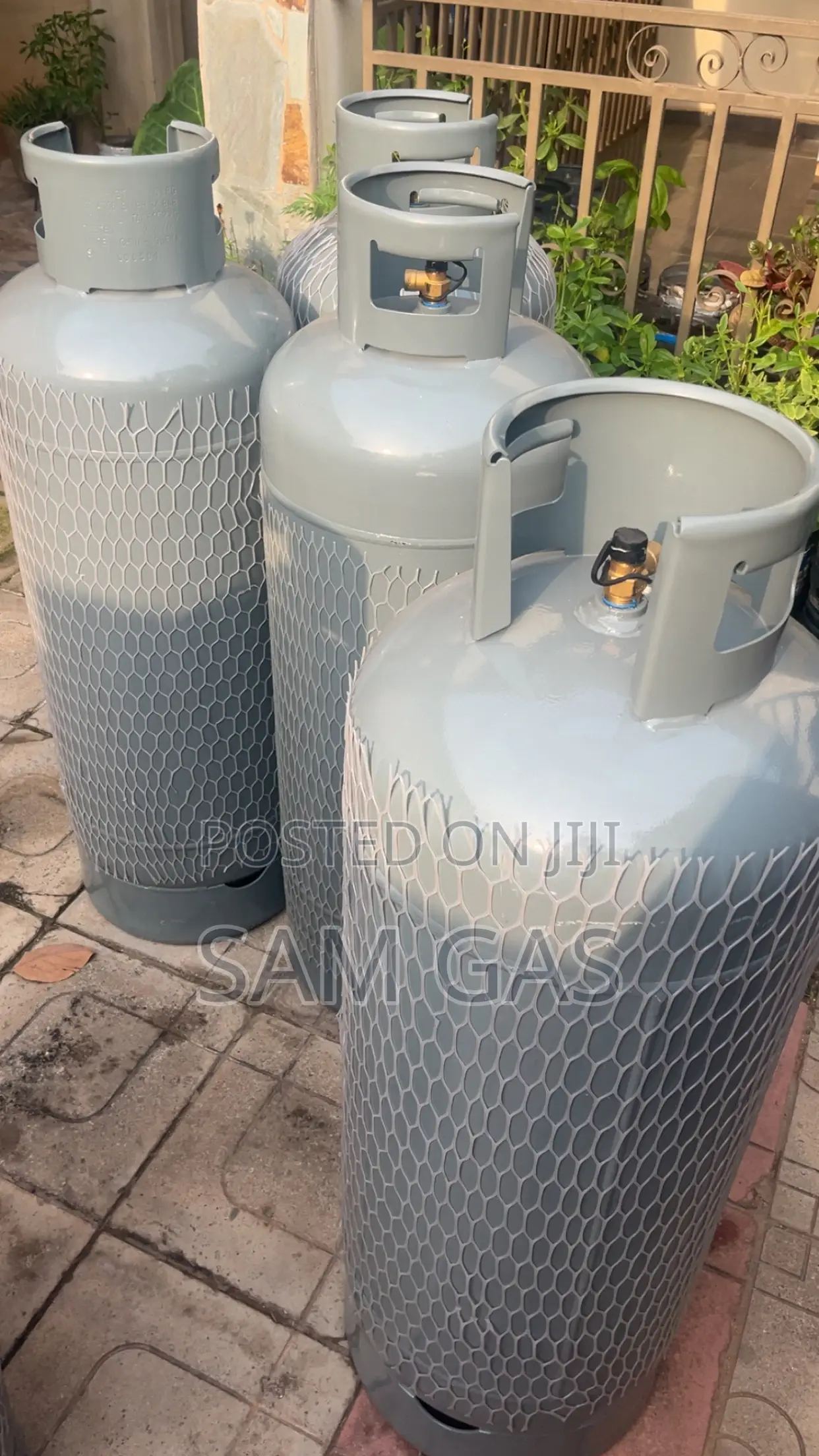 Gas Cylinders ( 52kg ) 118 Liters