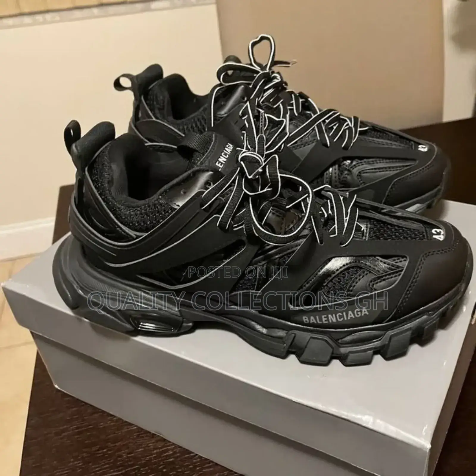 Balenciaga Track Black