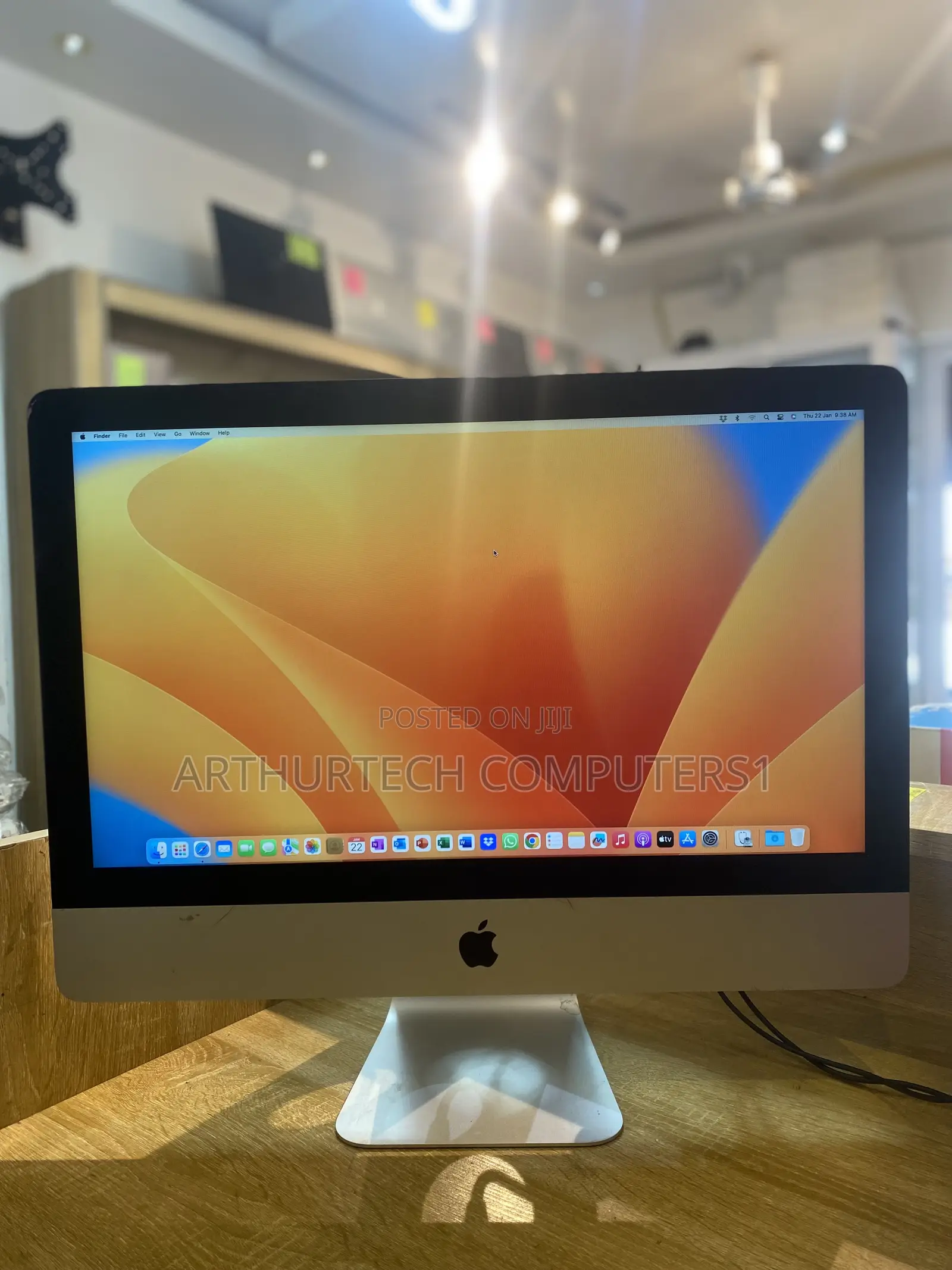 Desktop Computer Apple iMac 8GB Intel Core I5 SSD 256GB