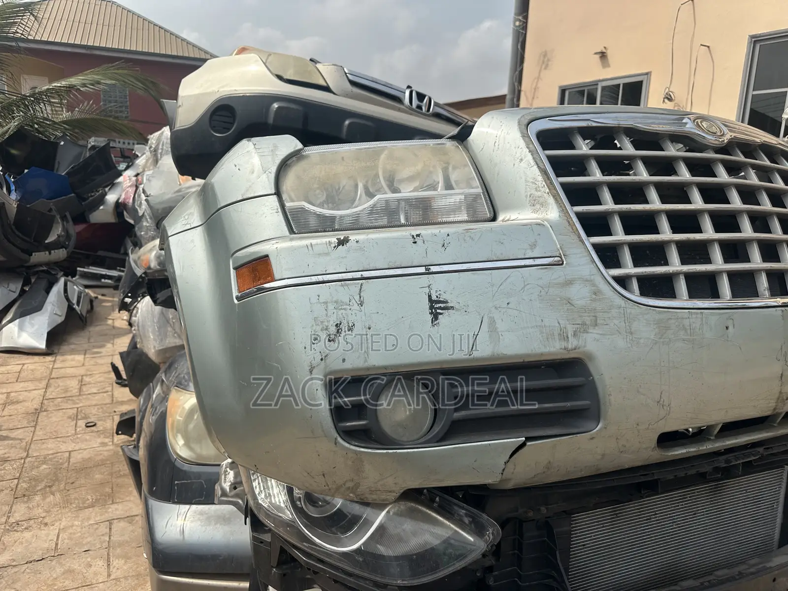 Chrystler 300c Front Cut Available as Seen