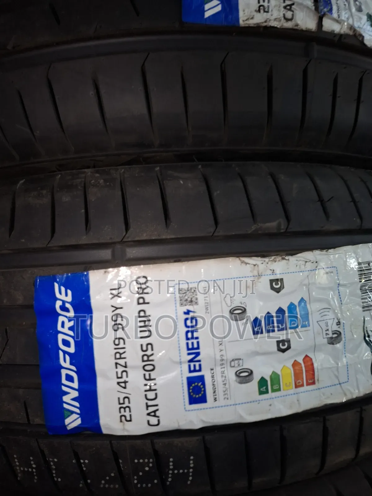 235/45zr19 Windforce