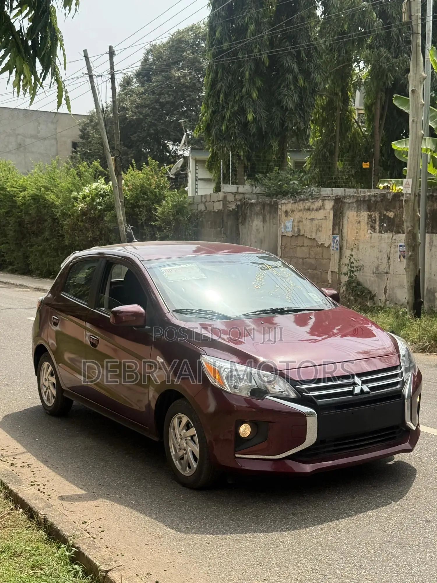 Mitsubishi Mirage ES 2024 Burgundy