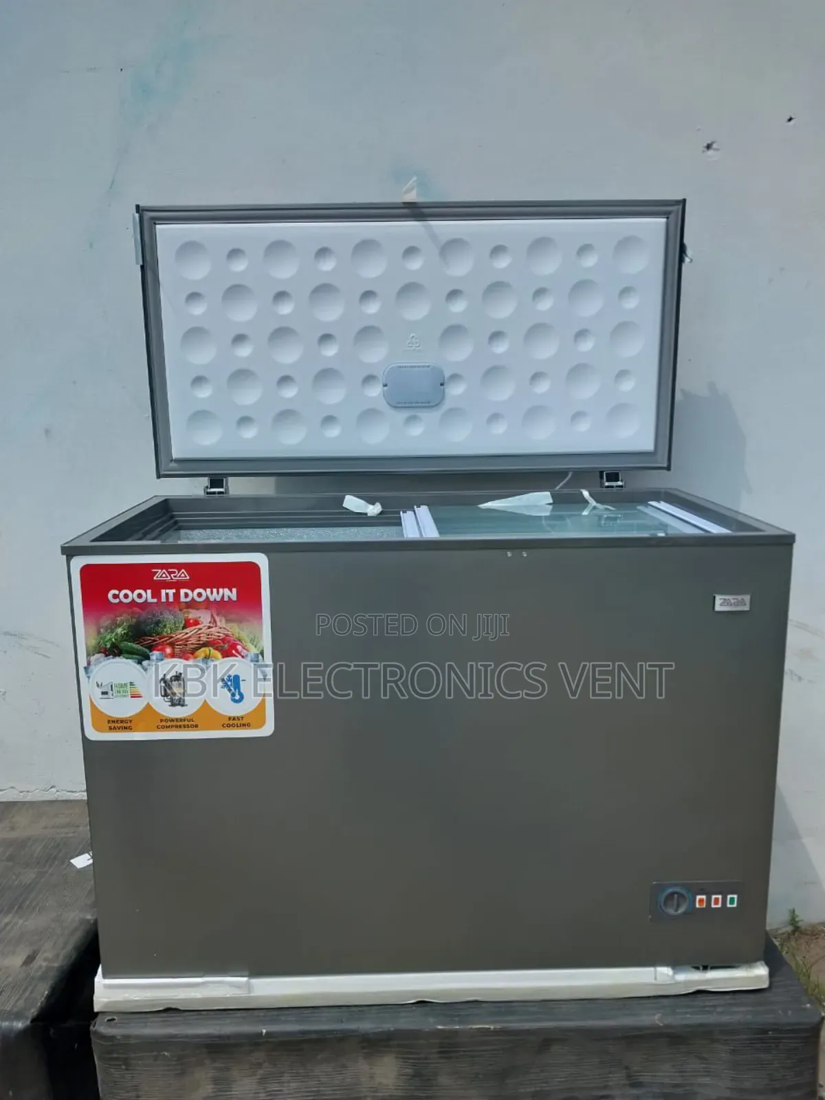 Zara 244ltr Chest Freezer Single Door