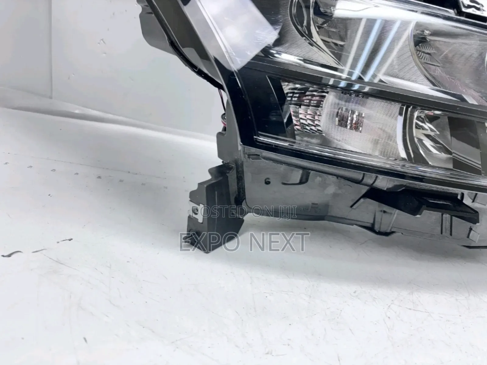 2022-2024 Nissan Pathfinder Led Right Side Oem Headlight