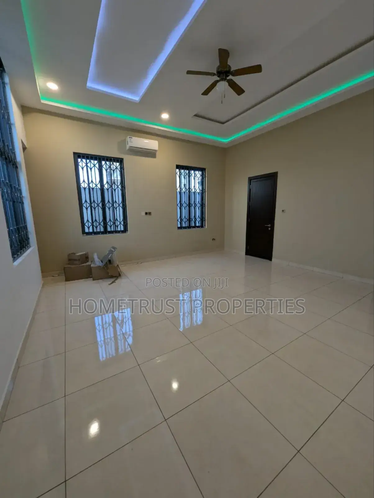 5bdrm Duplex in Hometrust Properties, Airport Residential Area for sale