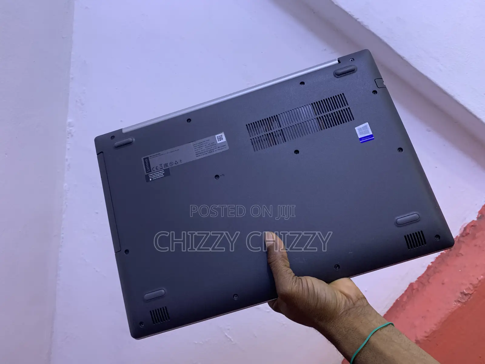 Laptop Lenovo 4GB Intel Pentium HDD 320GB