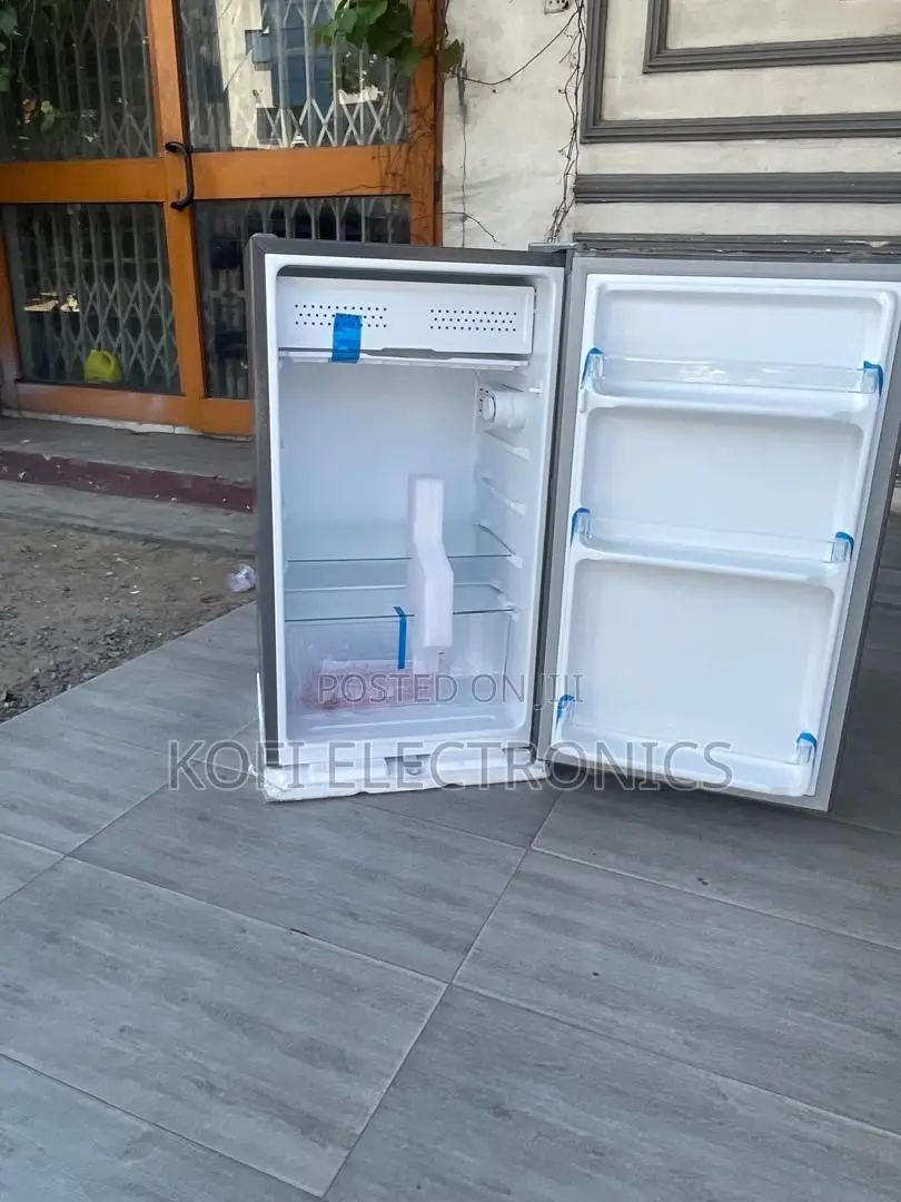 Pearl 80l Practical Everyday Refrigerator
