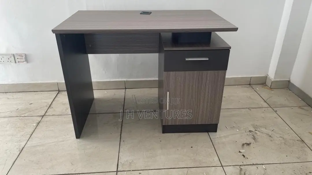 Two - Tone Office Desk