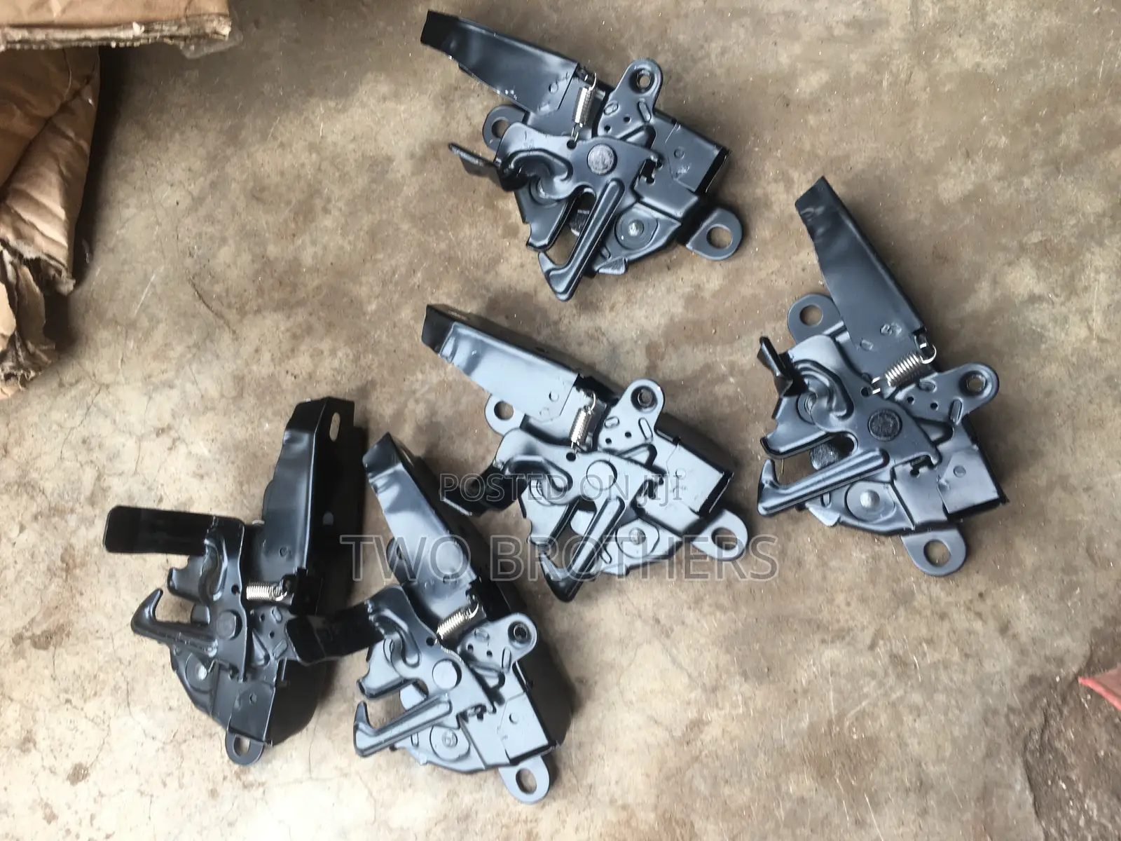 Camry Spider 2012,2013,2013 Bonnet Lock