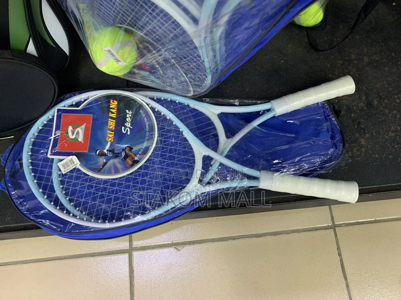 Tennis Racket