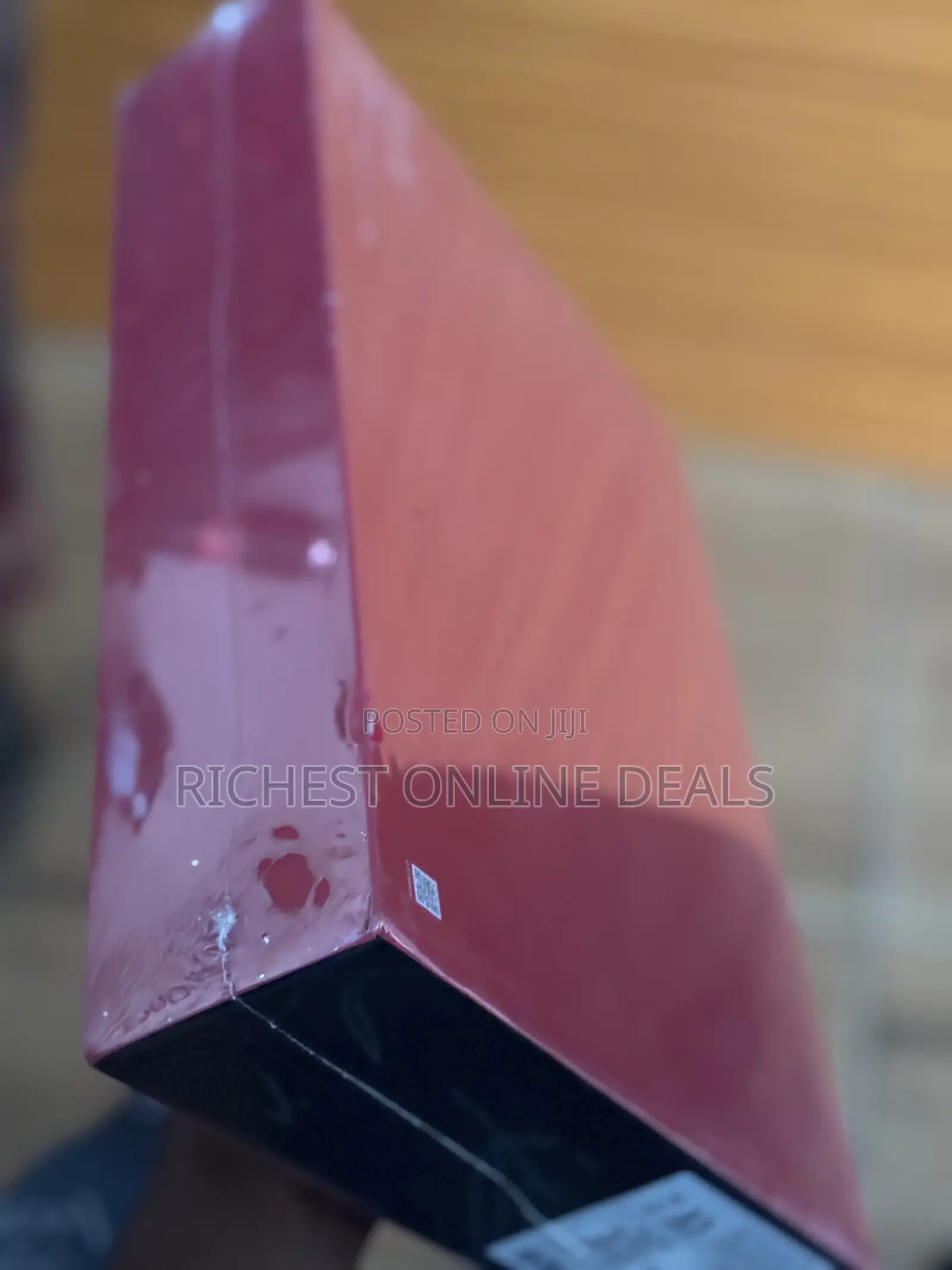 New Huawei Mate XT Ultimate Design 512 GB Red