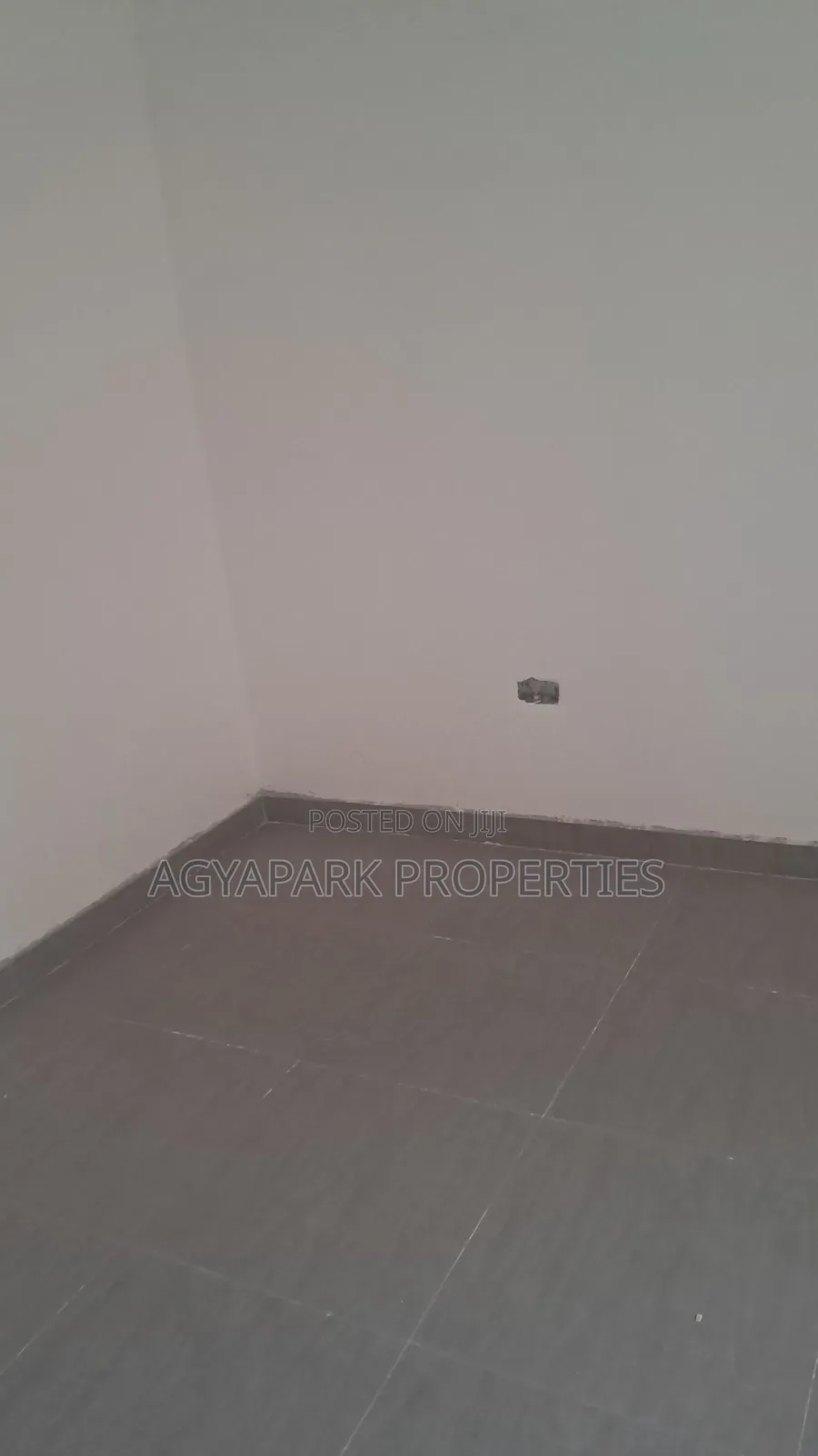 1bdrm Apartment in Pokuase - Fise, Amasaman for rent