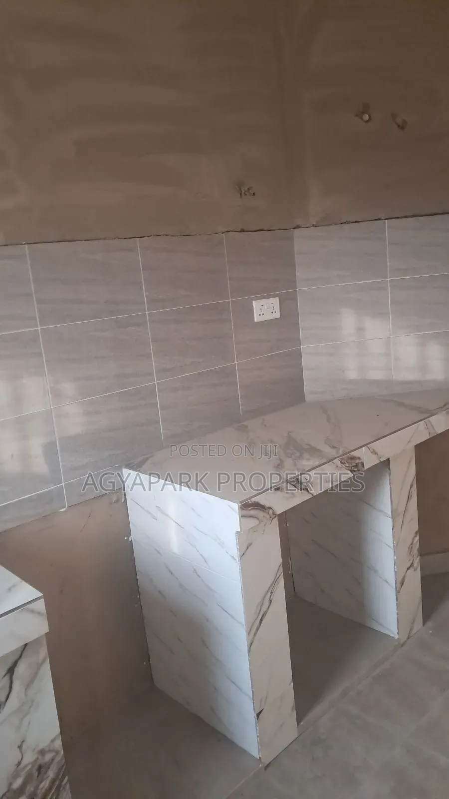 1bdrm Apartment in Pokuase - Fise, Amasaman for rent