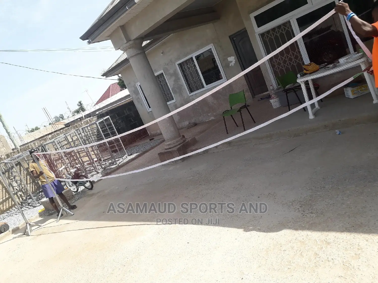 Original BADMINTON Net, RACKET and Ball at Cool Price