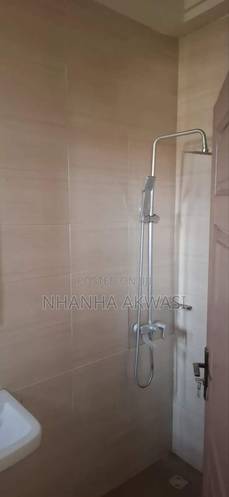 2bdrm Apartment in Spintex, Tema Metropolitan for rent