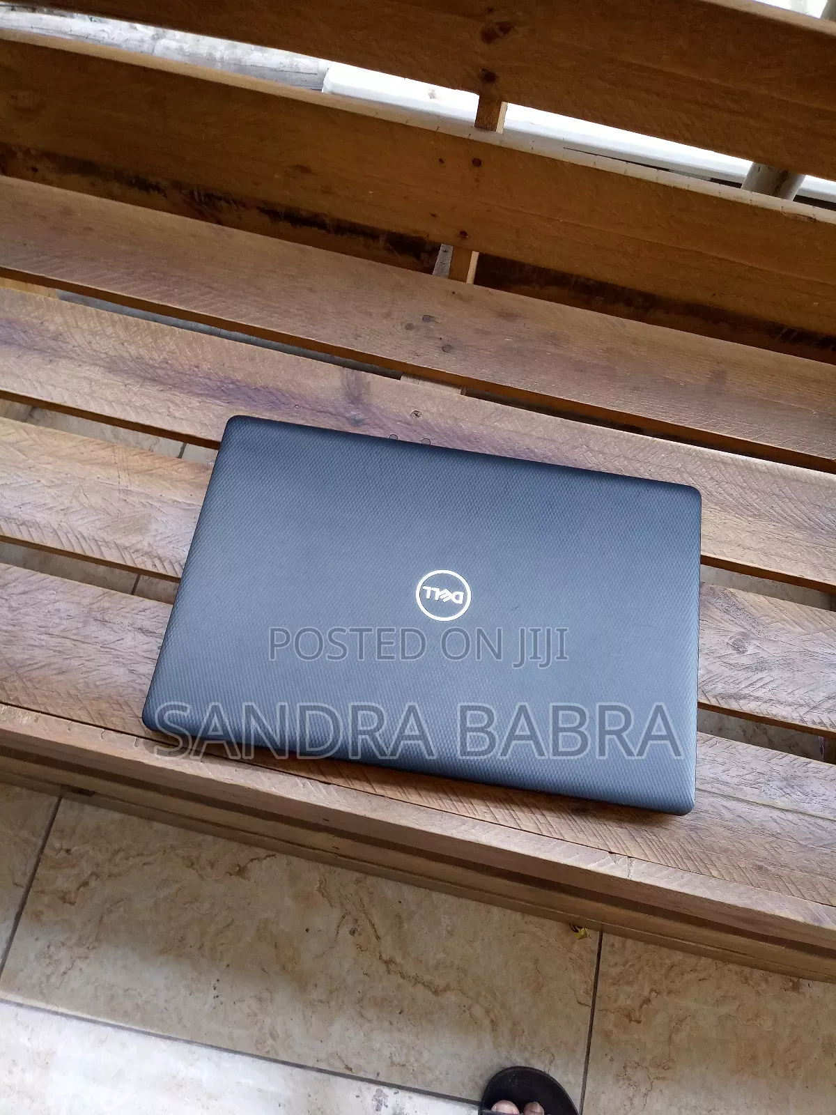 New Laptop Dell Inspiron 3541 8GB Intel Core I5 SSD 256GB