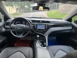 Toyota Camry LE FWD 2020 Burgundy