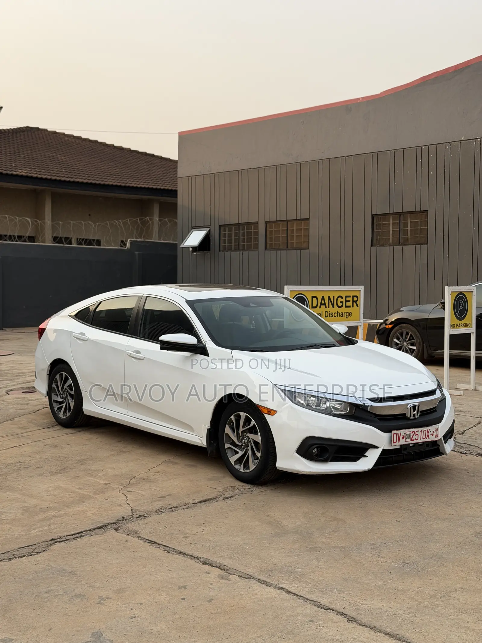 Honda Civic EX 4dr Sedan (1.5L 4cyl) 2016 White