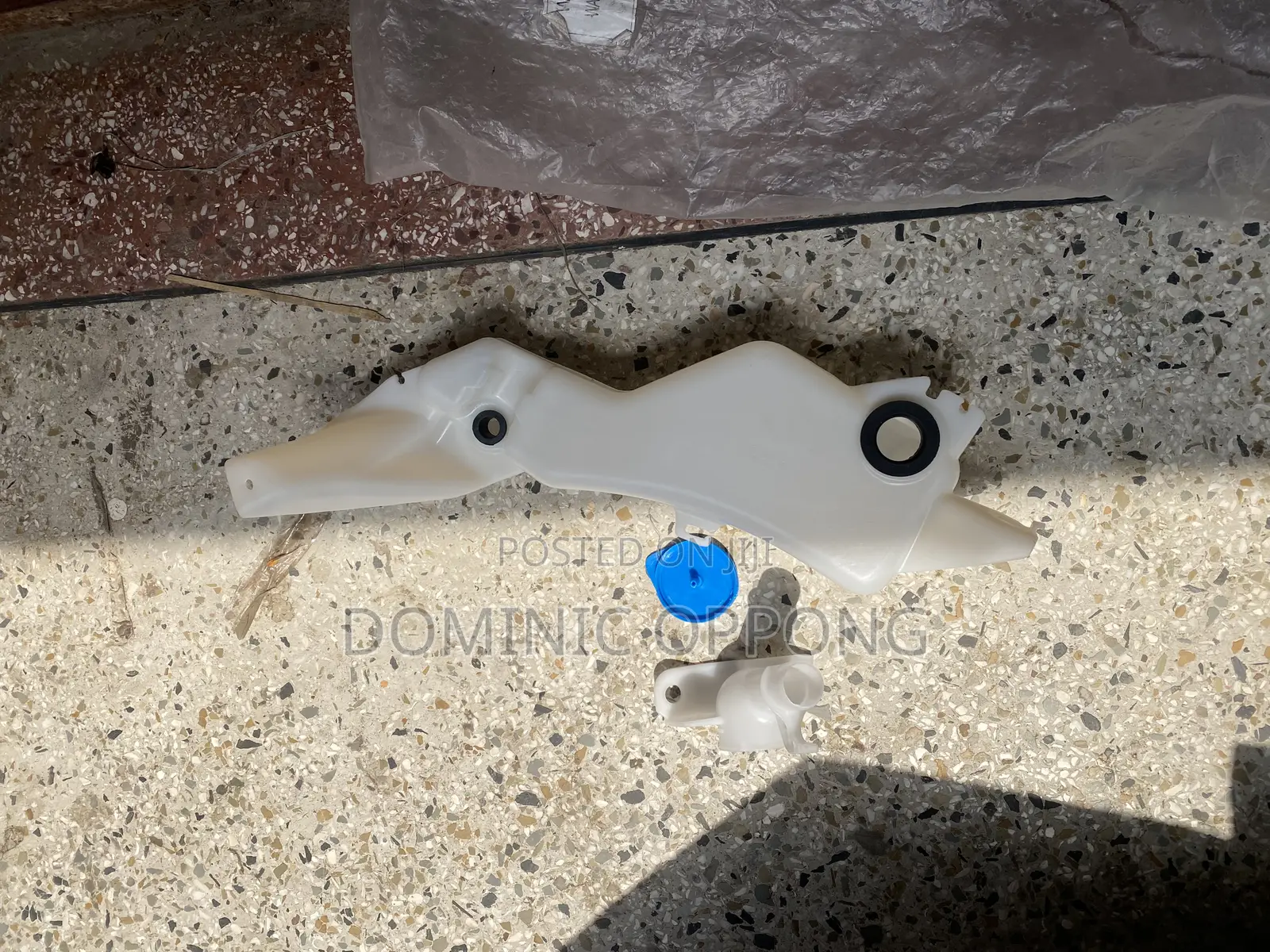 Honda HRV 2023-2024 Wiper Bottle