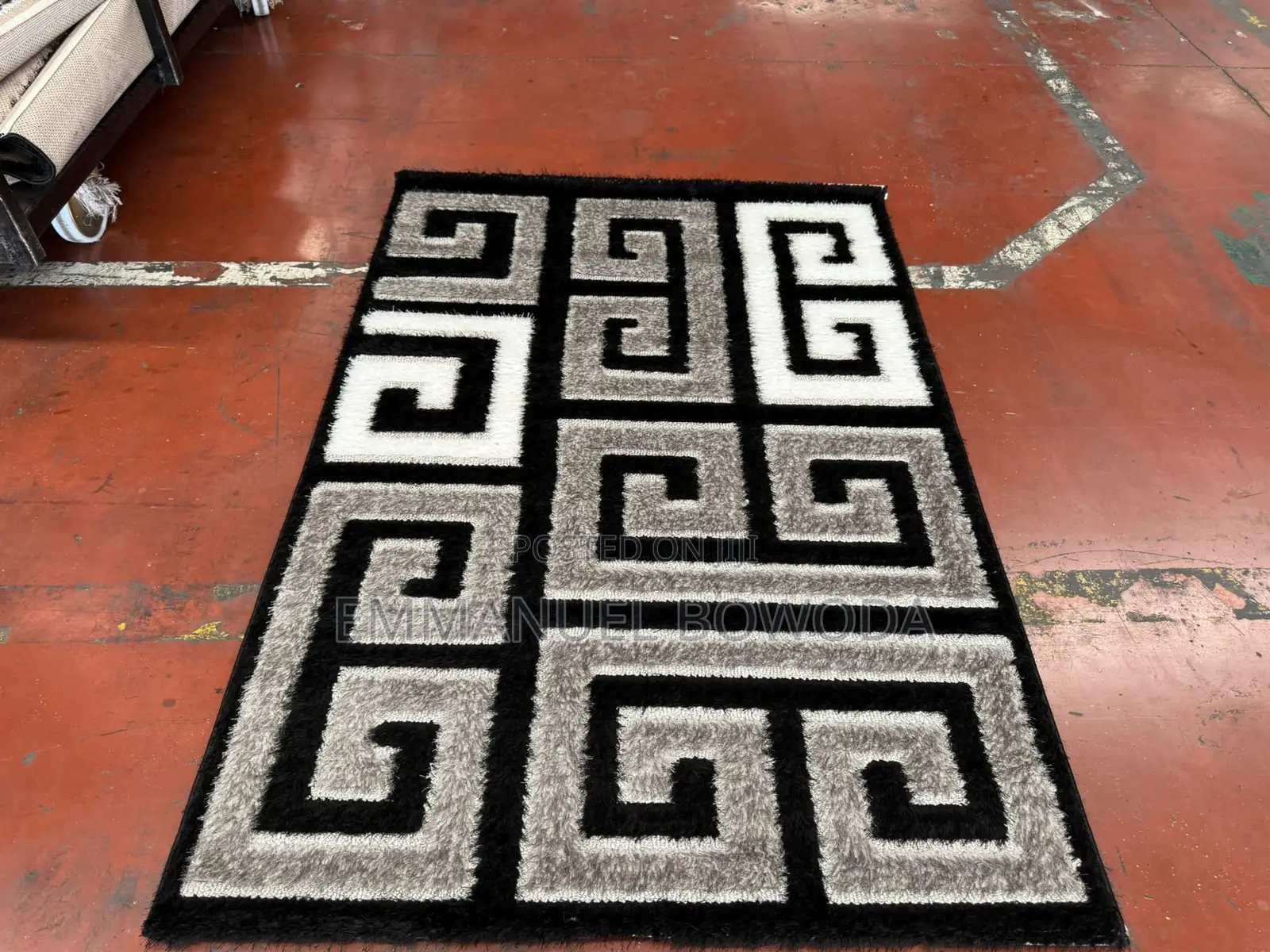 Hot Top Affordable Shaggy Carpet 160x230cm