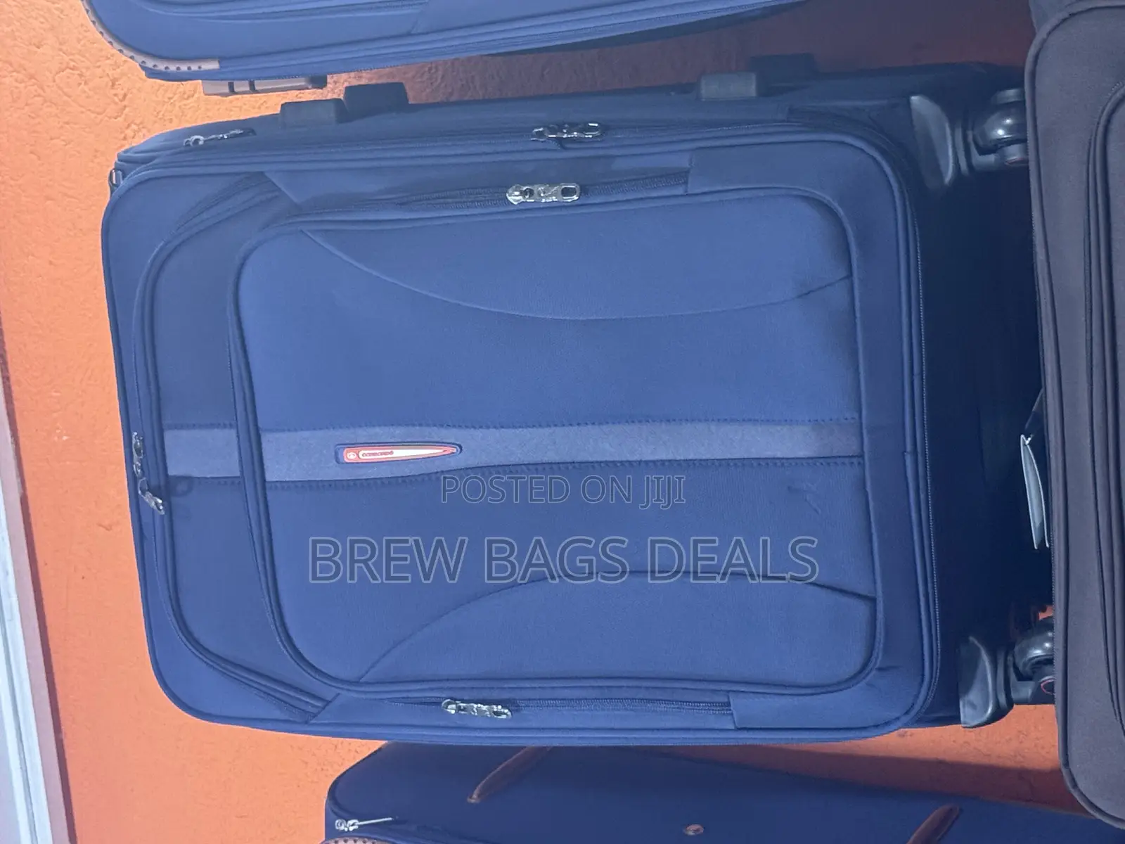 Quality Concord Fabric 24 Inches Medium Size Traveling Bag.