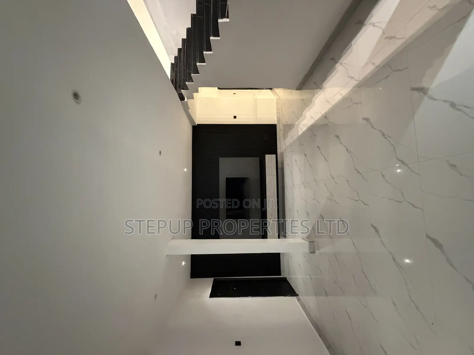 Furnished 5bdrm House in East Legon Ogbojo for sale