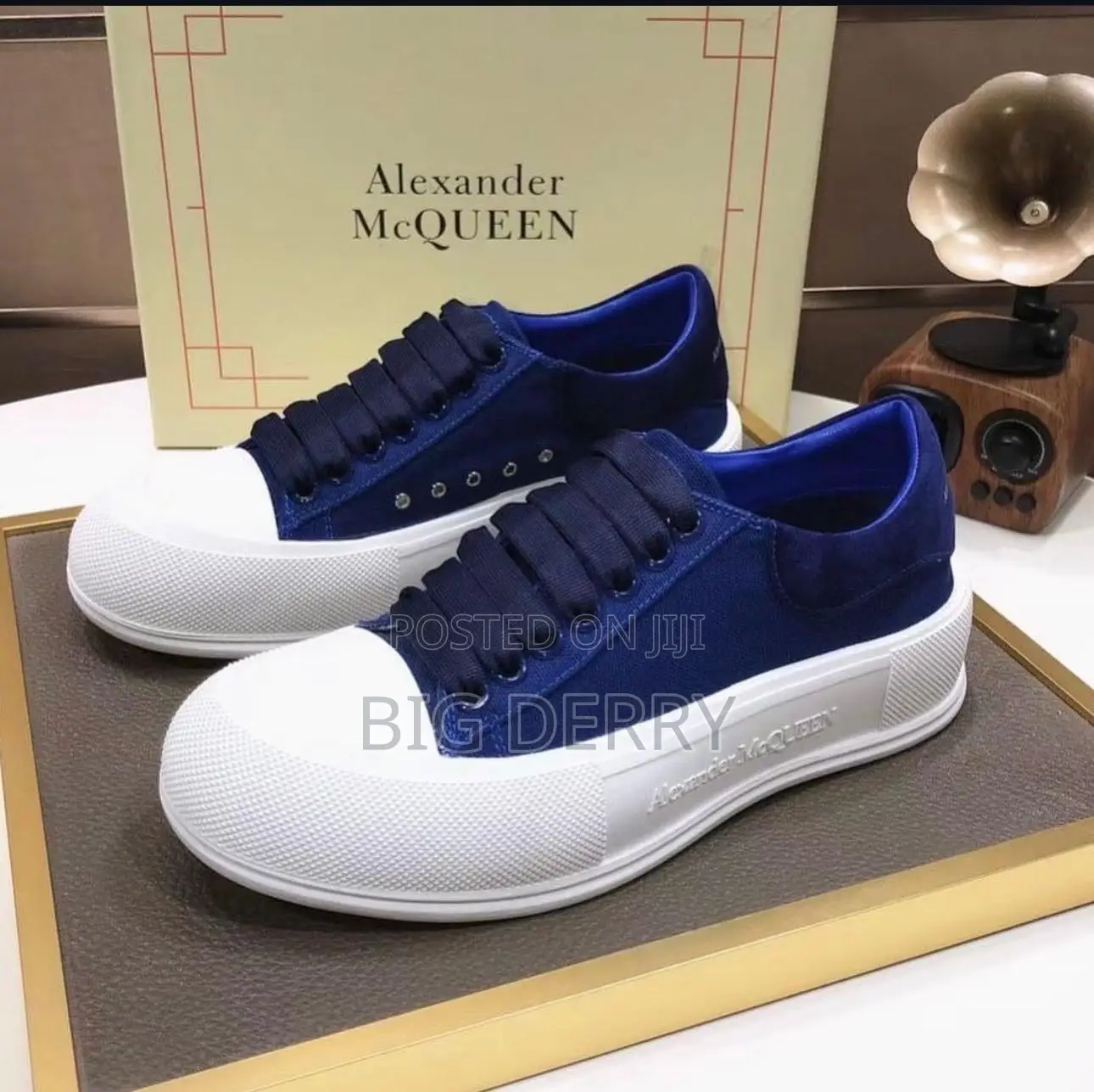 Alexander Mcqueen Deck Plimsoll
