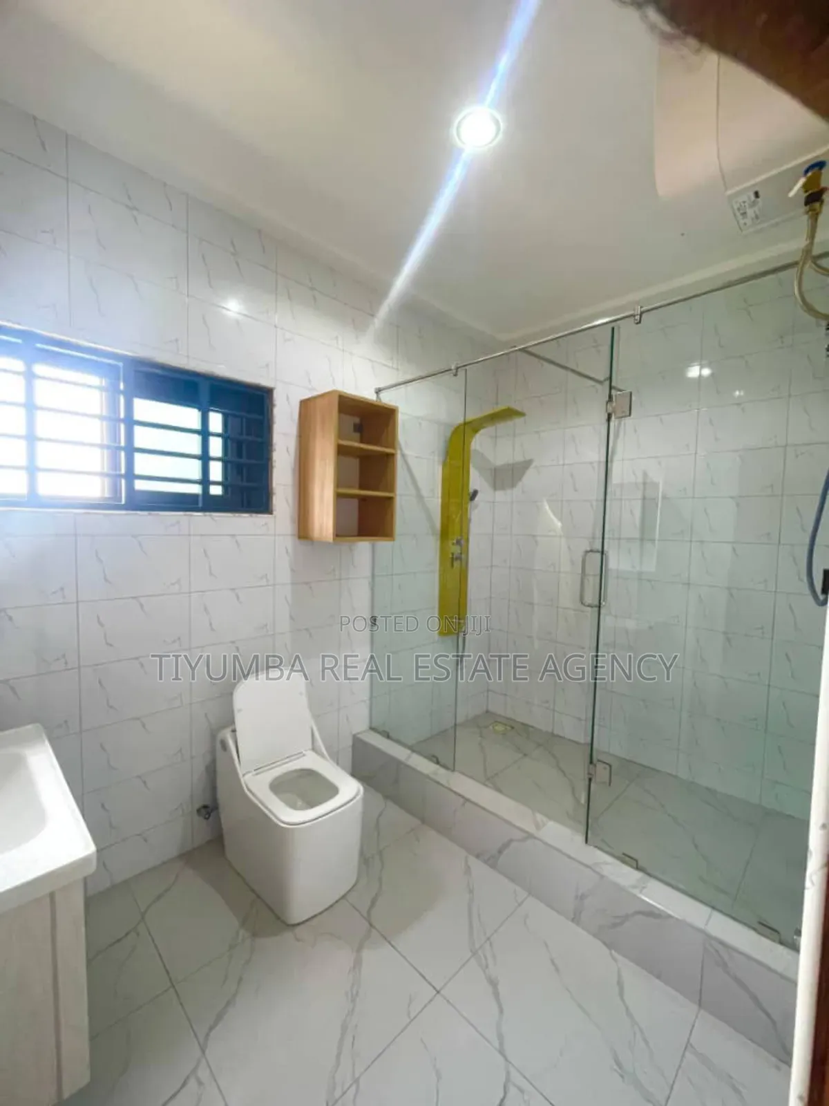 4bdrm House in Tiyumba Real Estate, Ashaley Botwe for sale
