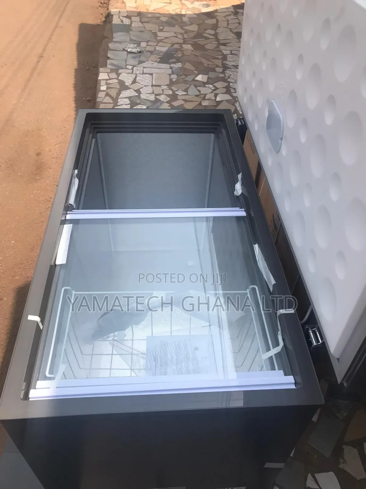 Energy Saving 3 Stars Zara 270l Chest Freezer With Sliding Glass