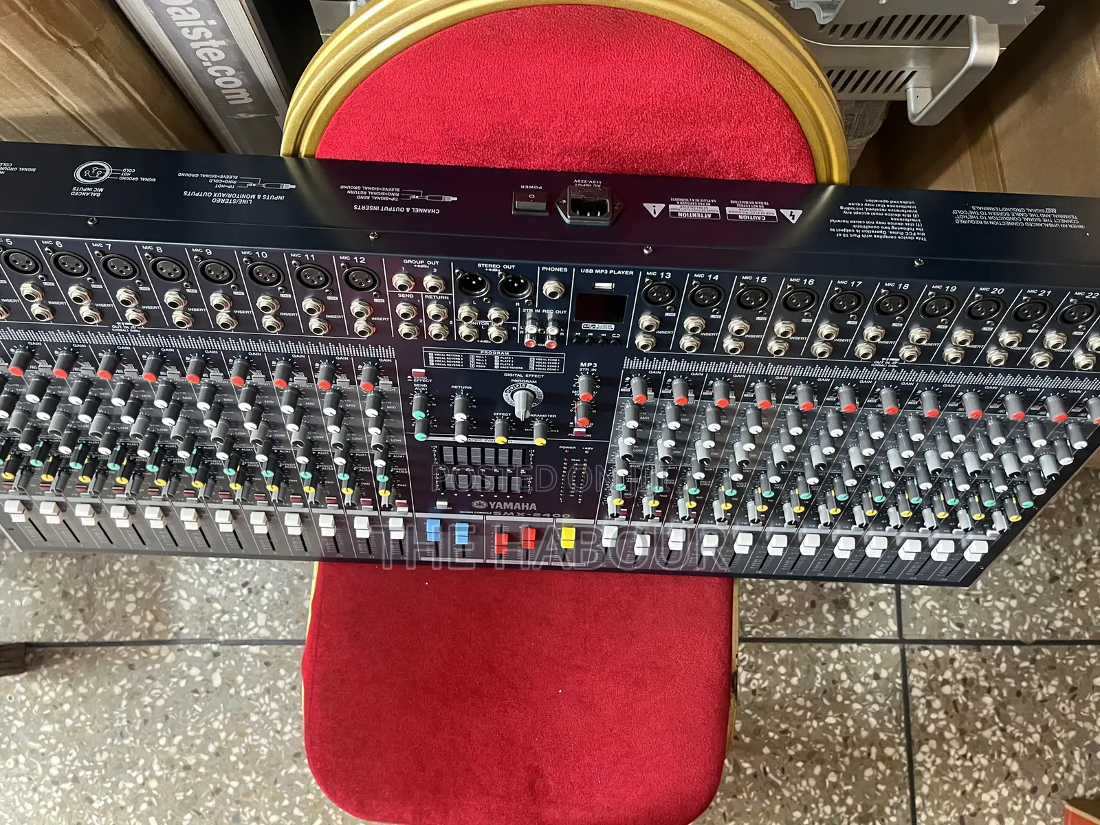 Yamaha SMX-24 Channel Console Mixer