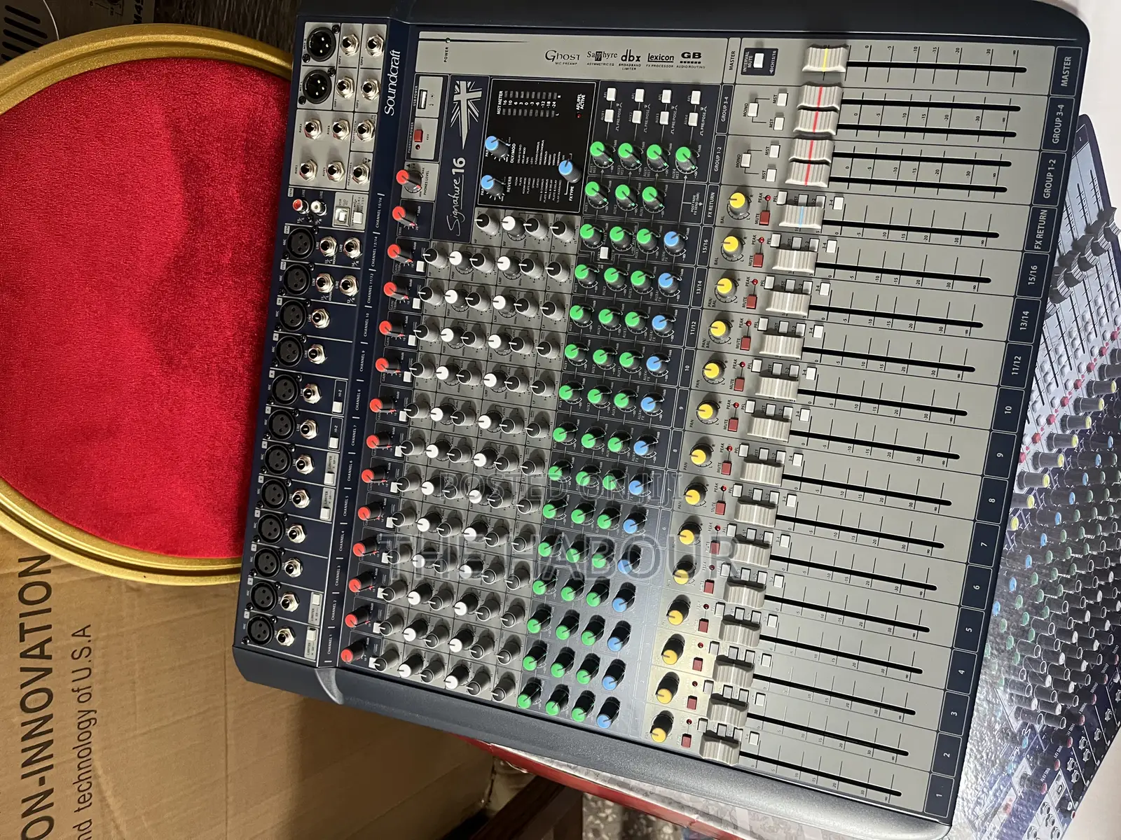 Soundcraft Signature 16
