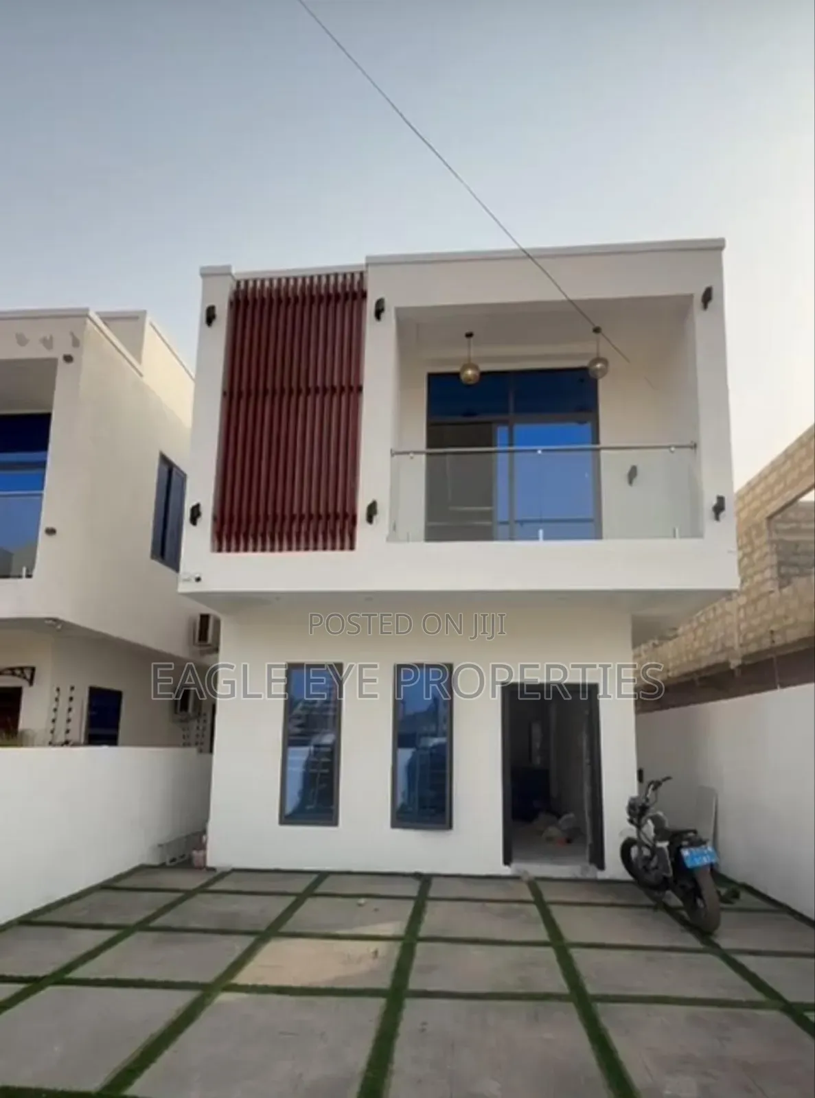 4bdrm House in East Legon for sale